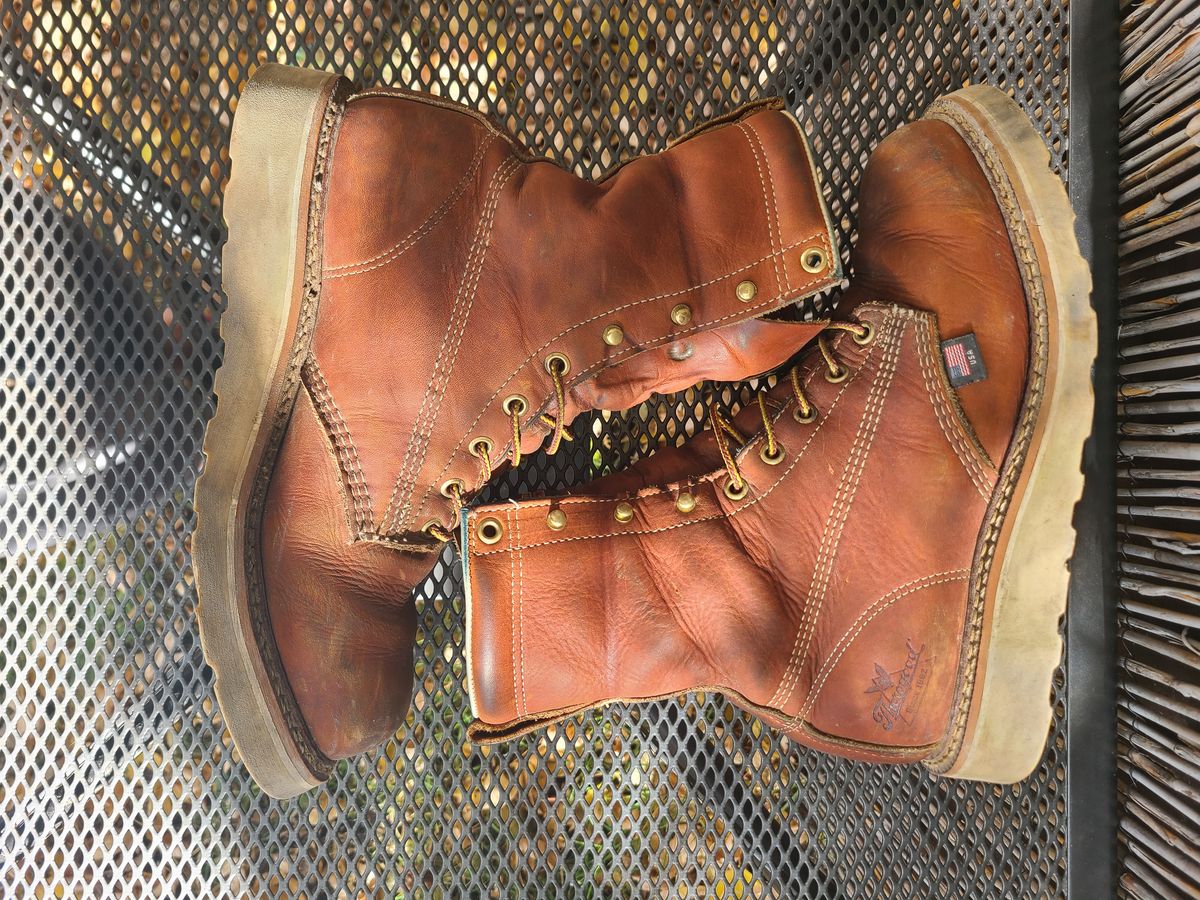 Photo by TheWorkingBastard on November 2, 2022 of the Thorogood 8" Plain Toe in Tobacco Gladiator Oil-Tanned.