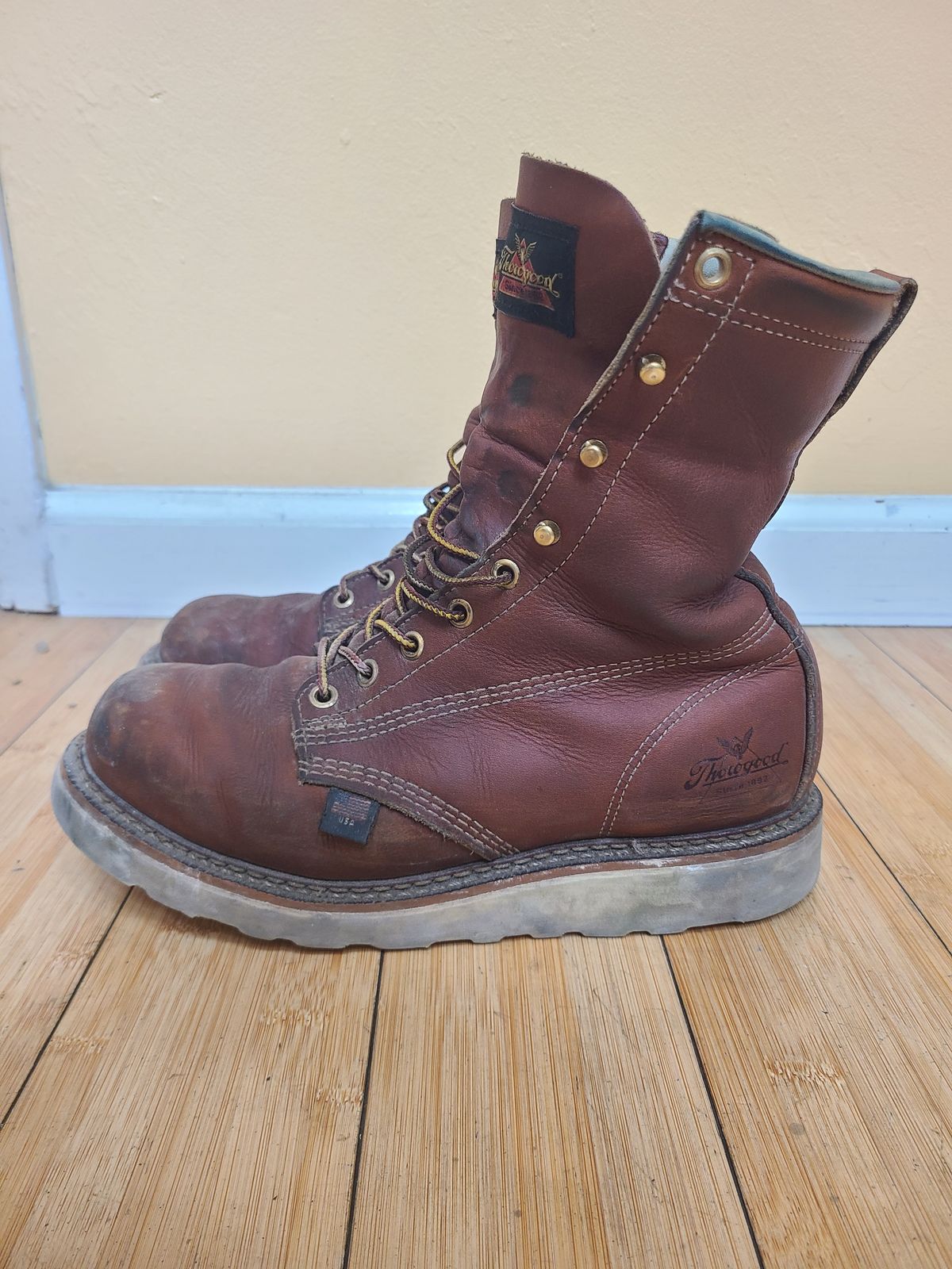 Photo by TheWorkingBastard on December 1, 2022 of the Thorogood 8" Plain Toe in Tobacco Gladiator Oil-Tanned.