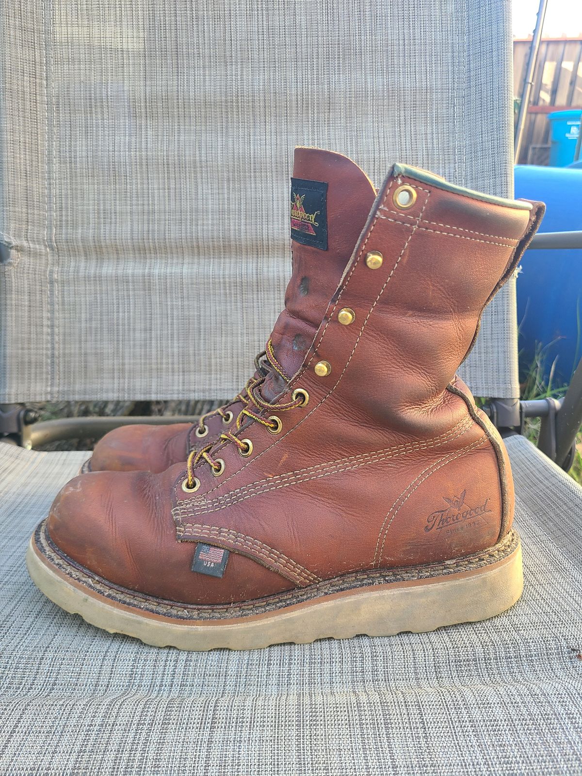 Photo by TheWorkingBastard on January 1, 2023 of the Thorogood 8" Plain Toe in Tobacco Gladiator Oil-Tanned.