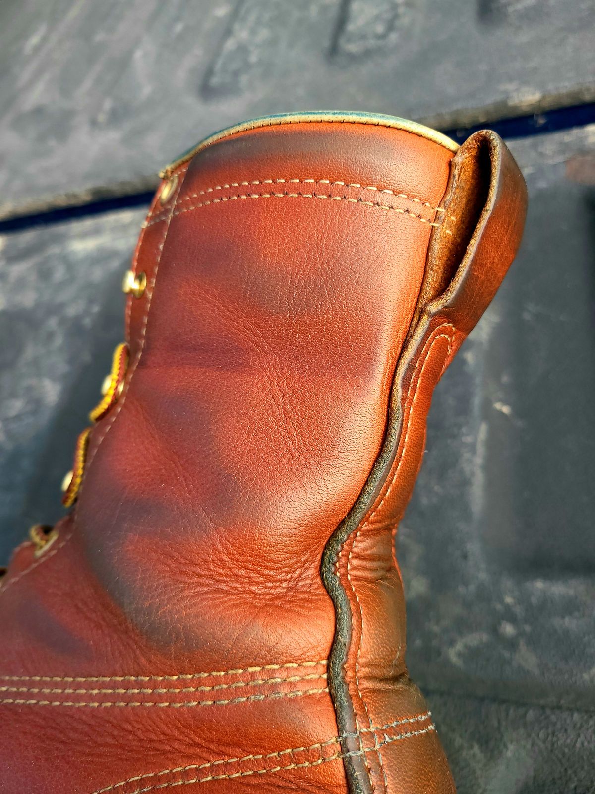 Photo by TheWorkingBastard on April 3, 2023 of the Thorogood 8" Plain Toe in Tobacco Gladiator Oil-Tanned.