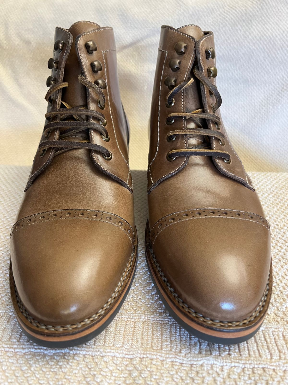 Photo by fieldlaf on October 1, 2023 of the Blkbrd Shoemaker Luchador Service Boot in Horween Natural Chromexcel.