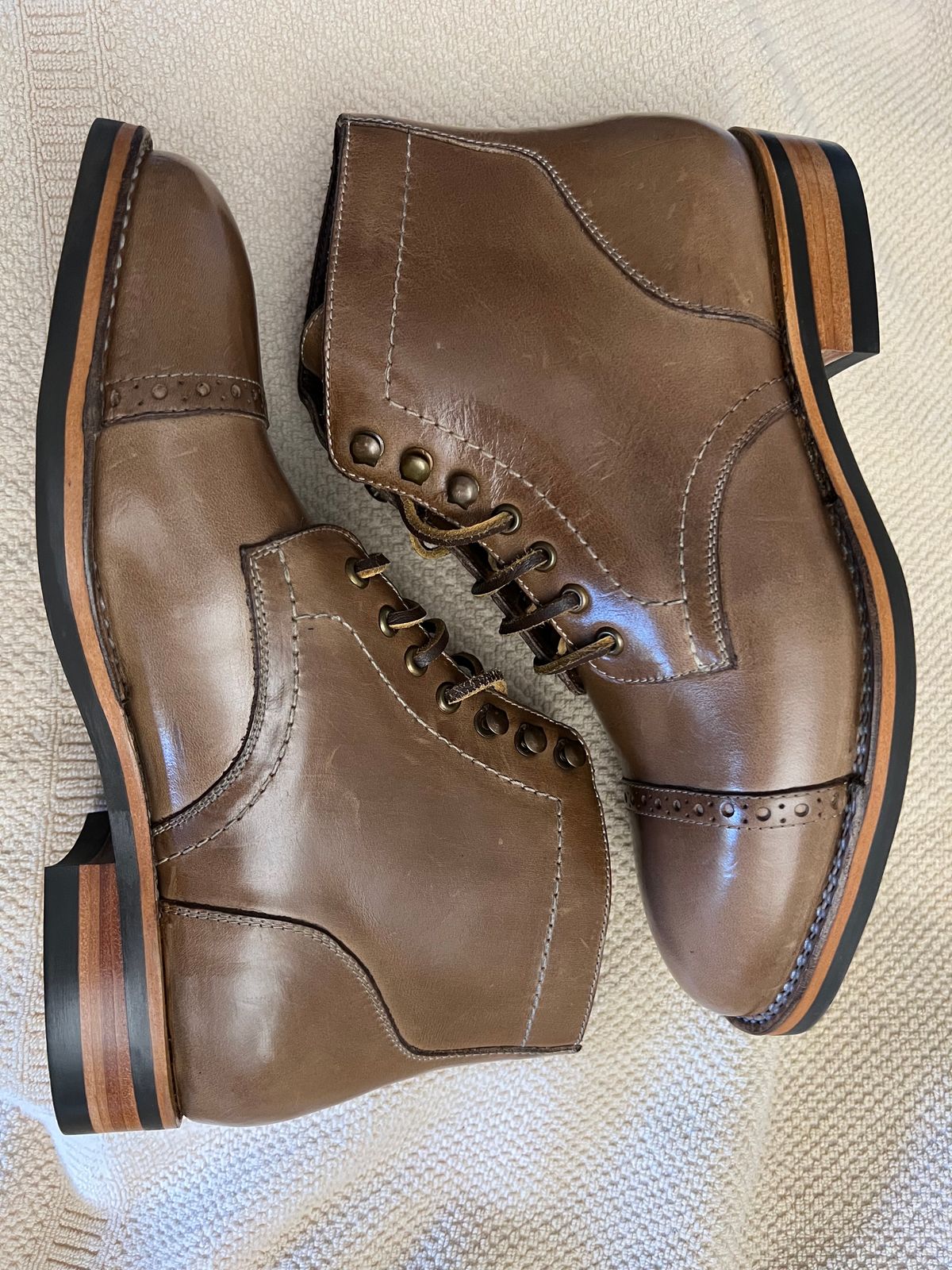 Photo by fieldlaf on October 1, 2023 of the Blkbrd Shoemaker Luchador Service Boot in Horween Natural Chromexcel.