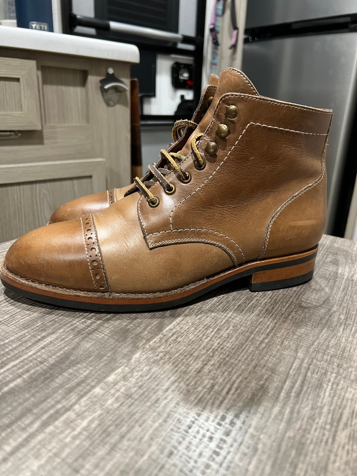 Photo by fieldlaf on November 2, 2023 of the Blkbrd Shoemaker Luchador Service Boot in Horween Natural Chromexcel.