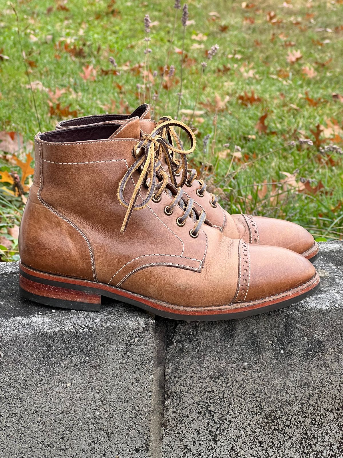 Photo by fieldlaf on December 4, 2023 of the Blkbrd Shoemaker Luchador Service Boot in Horween Natural Chromexcel.