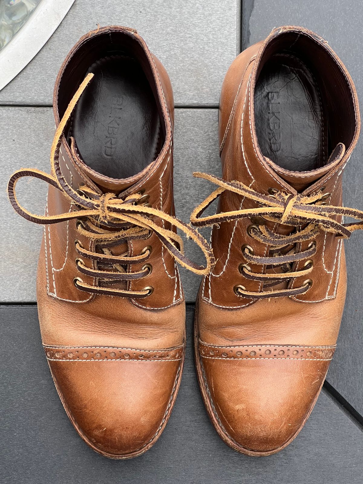 Photo by fieldlaf on December 4, 2023 of the Blkbrd Shoemaker Luchador Service Boot in Horween Natural Chromexcel.