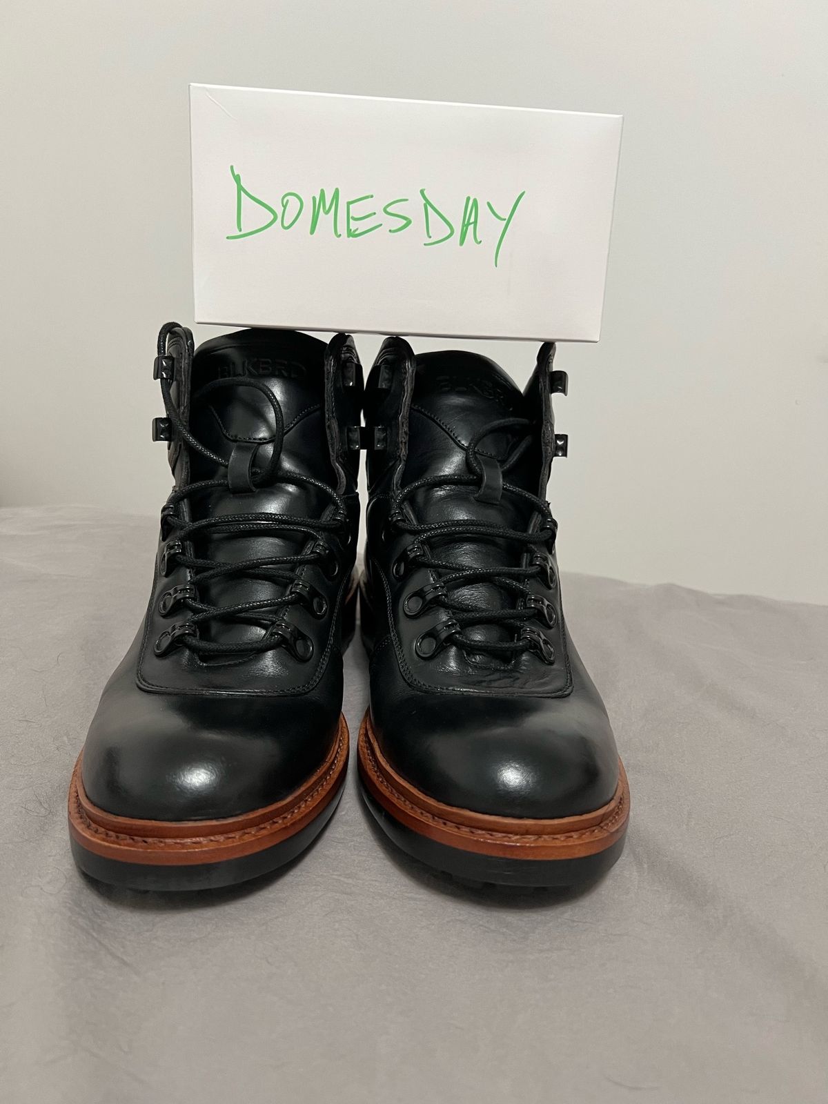 Photo by fieldlaf on October 1, 2024 of the Blkbrd Shoemaker Bulwark Trek Boot in Horween Black Chromexcel.