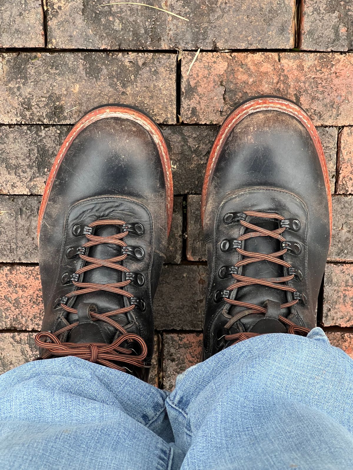 Photo by fieldlaf on January 1, 2025 of the Blkbrd Shoemaker Bulwark Trek Boot in Horween Black Chromexcel.