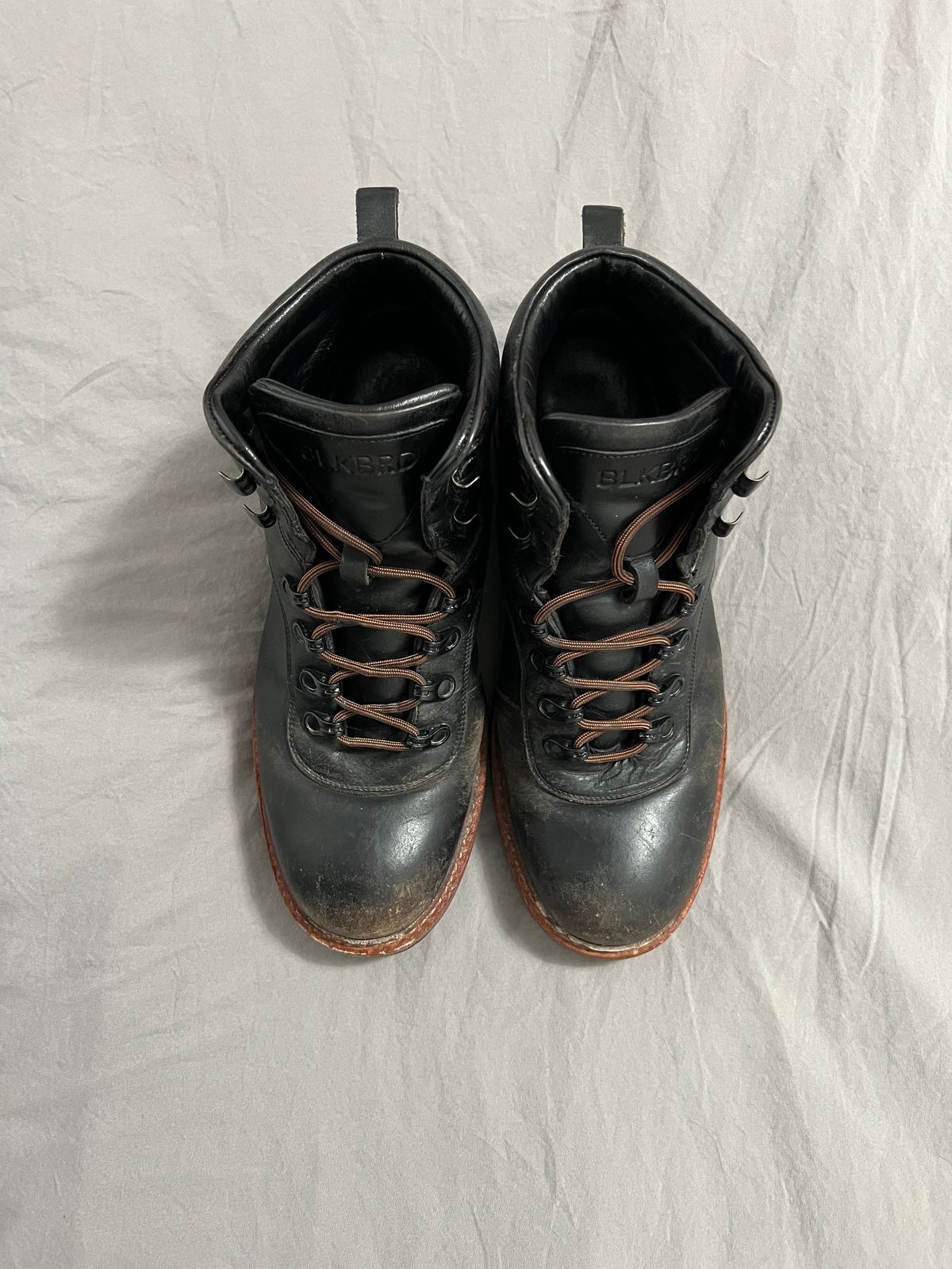 Photo by fieldlaf on January 1, 2025 of the Blkbrd Shoemaker Bulwark Trek Boot in Horween Black Chromexcel.