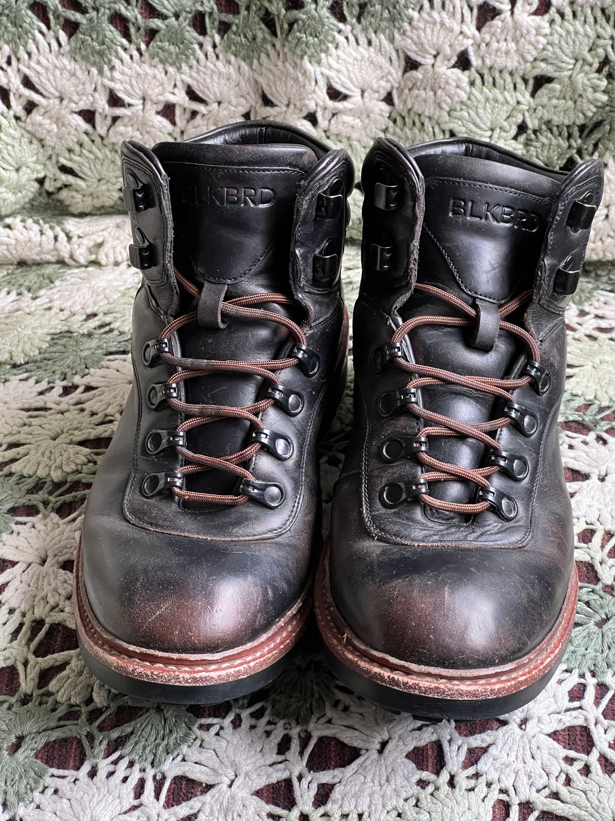 Photo by fieldlaf on March 5, 2025 of the Blkbrd Shoemaker Bulwark Trek Boot in Horween Black Chromexcel.