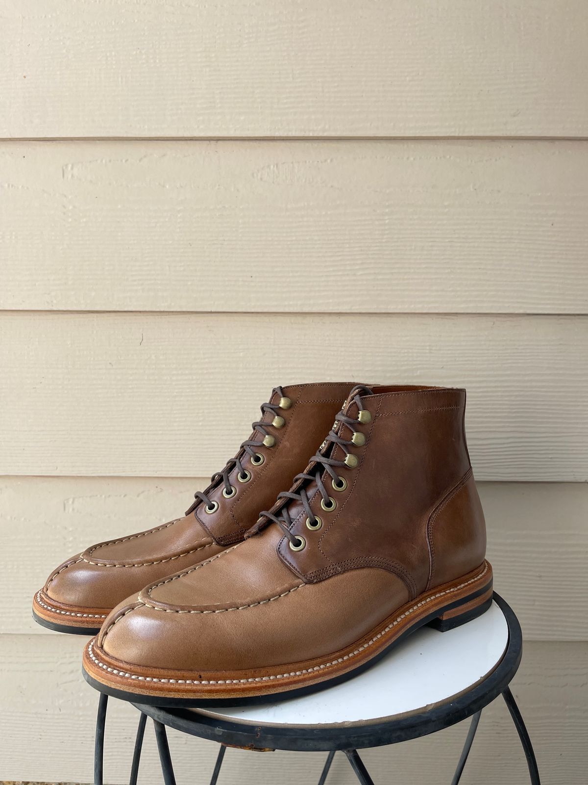 Photo by bullmoose303 on October 1, 2023 of the Grant Stone Ottawa Boot in Horween Dune Chromexcel.