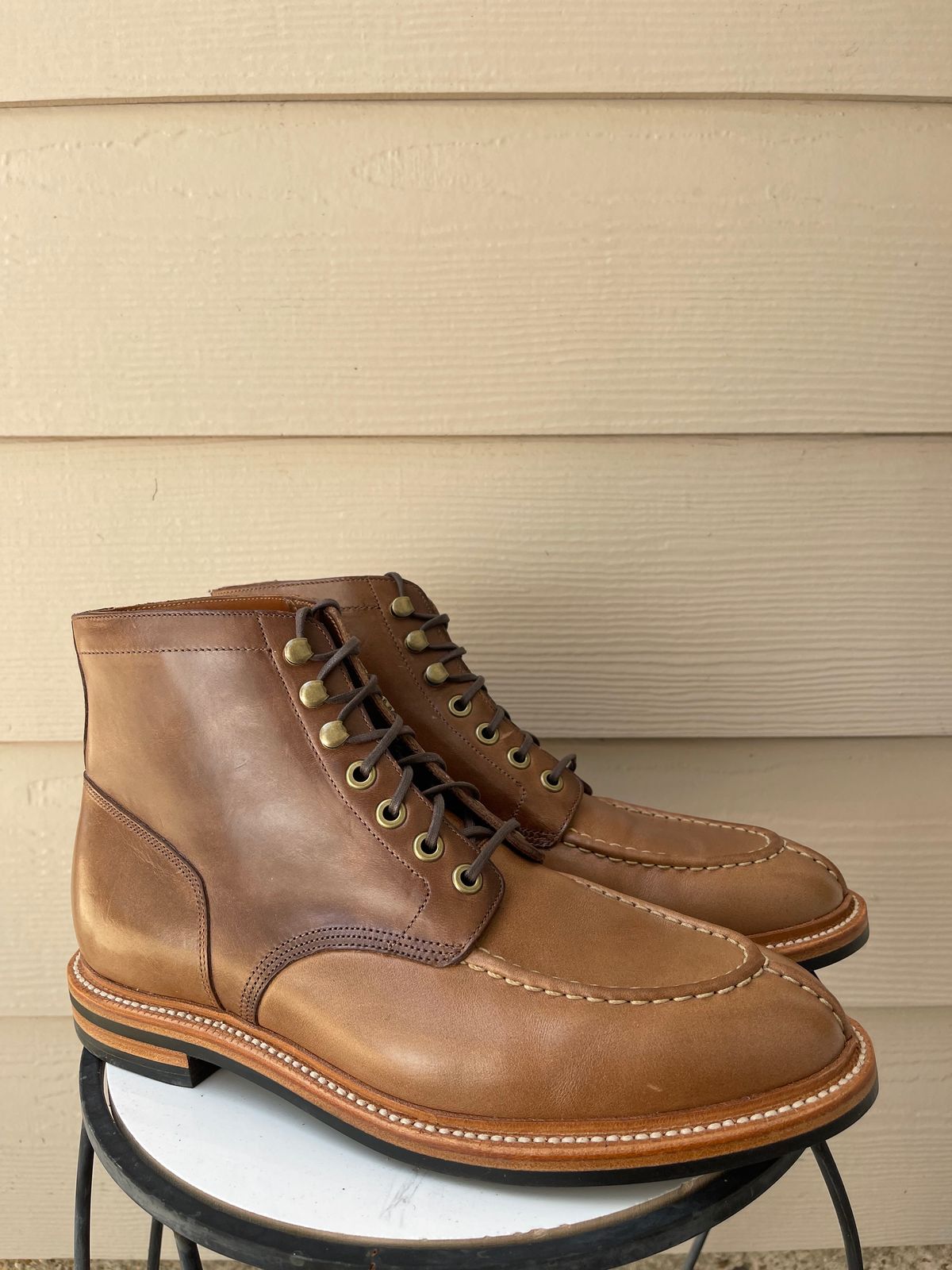 Photo by bullmoose303 on October 1, 2023 of the Grant Stone Ottawa Boot in Horween Dune Chromexcel.