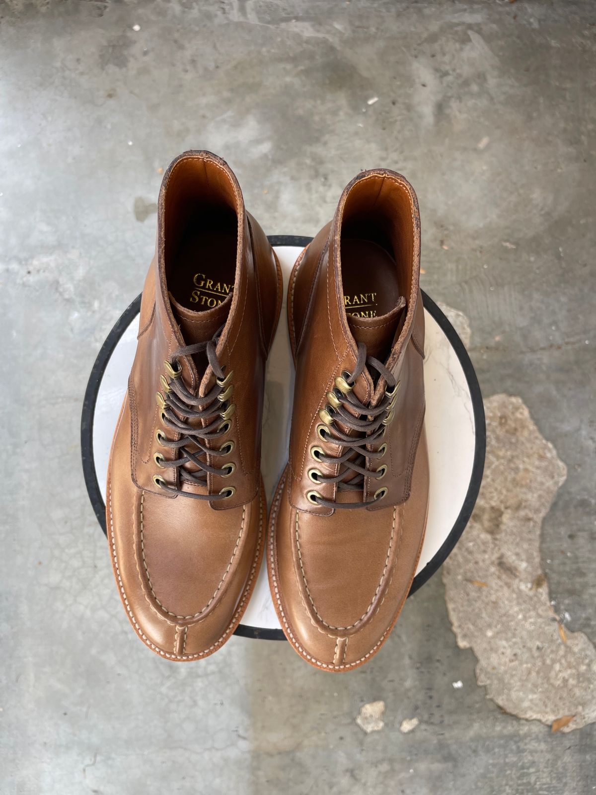 Photo by bullmoose303 on October 1, 2023 of the Grant Stone Ottawa Boot in Horween Dune Chromexcel.