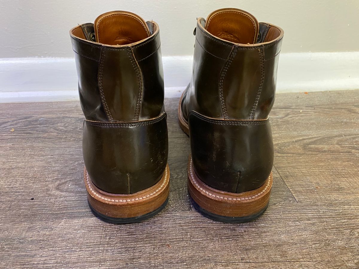 Photo by Acolosi7 on March 1, 2023 of the Grant Stone Diesel Boot in Horween Maduro Shell Cordovan.