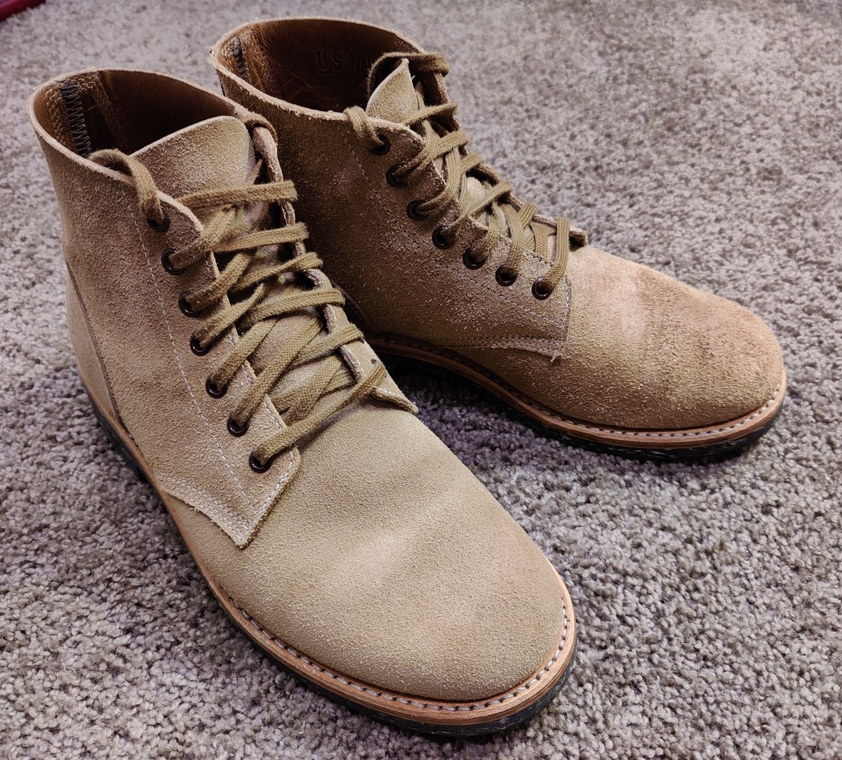 Photo by crberus81 on December 1, 2023 of the Oak Street Bootmakers Field Boot in Horween Marine Field Roughout.