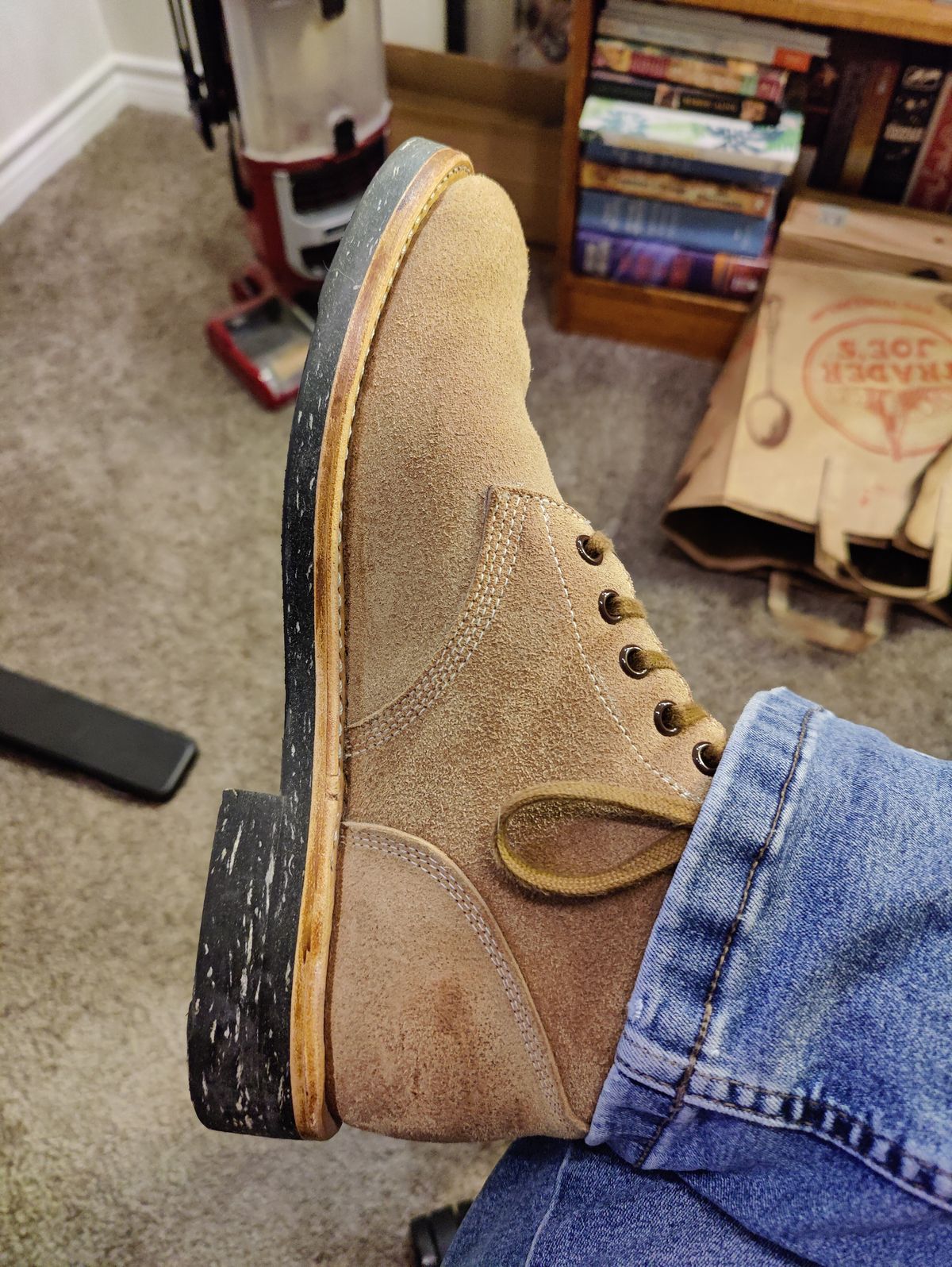 Photo by crberus81 on December 6, 2023 of the Oak Street Bootmakers Field Boot in Horween Marine Field Roughout.