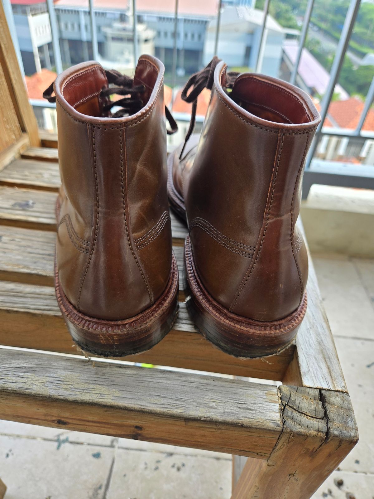 Photo by chokkero on November 1, 2025 of the Alden Plain Toe Boot in Horween Ravello Shell Cordovan.