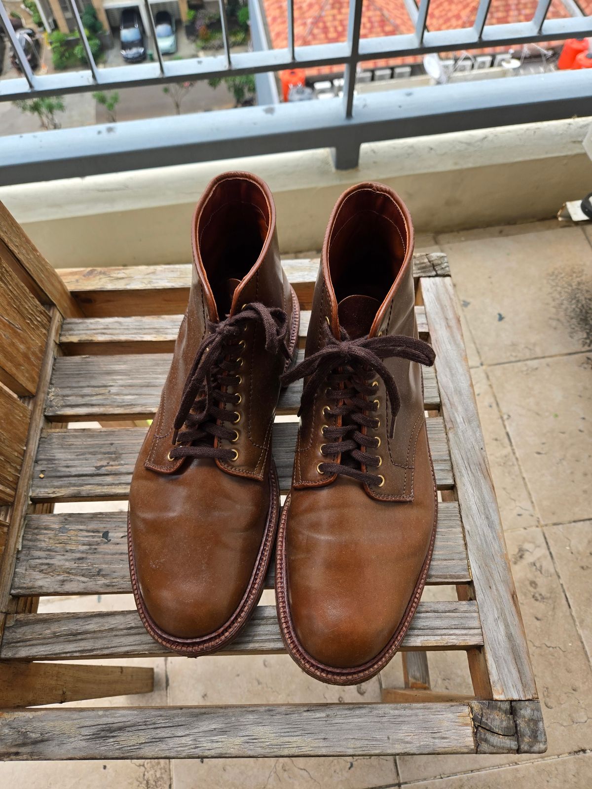 Photo by chokkero on December 3, 2025 of the Alden Plain Toe Boot in Horween Ravello Shell Cordovan.