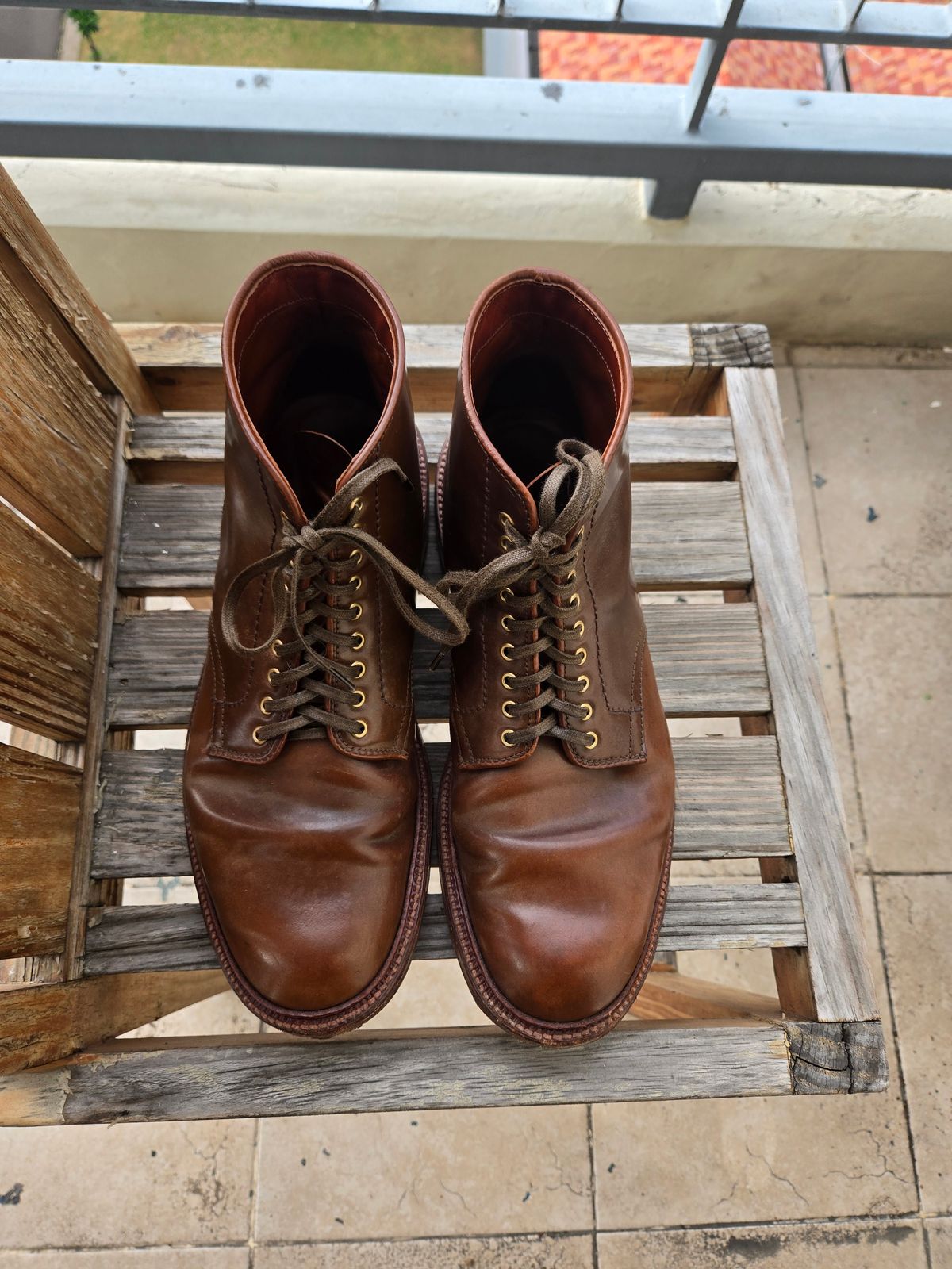 Photo by chokkero on February 3, 2026 of the Alden Plain Toe Boot in Horween Ravello Shell Cordovan.
