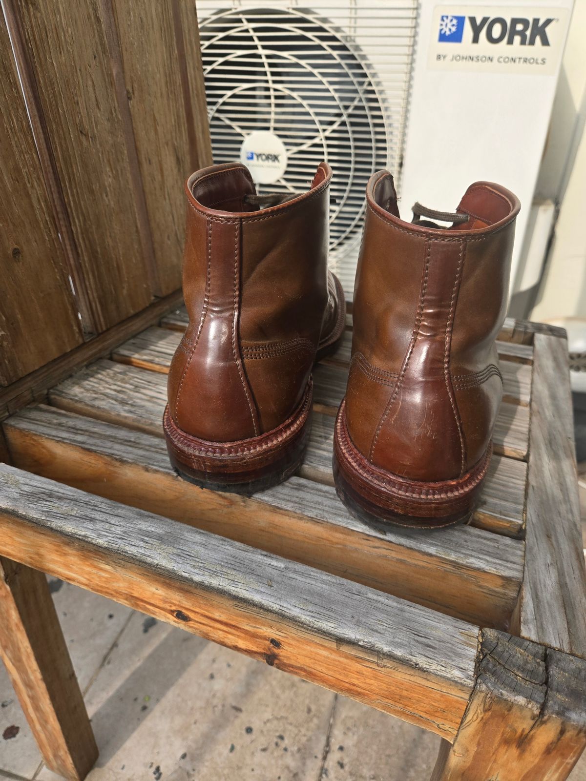 Photo by chokkero on March 2, 2026 of the Alden Plain Toe Boot in Horween Ravello Shell Cordovan.