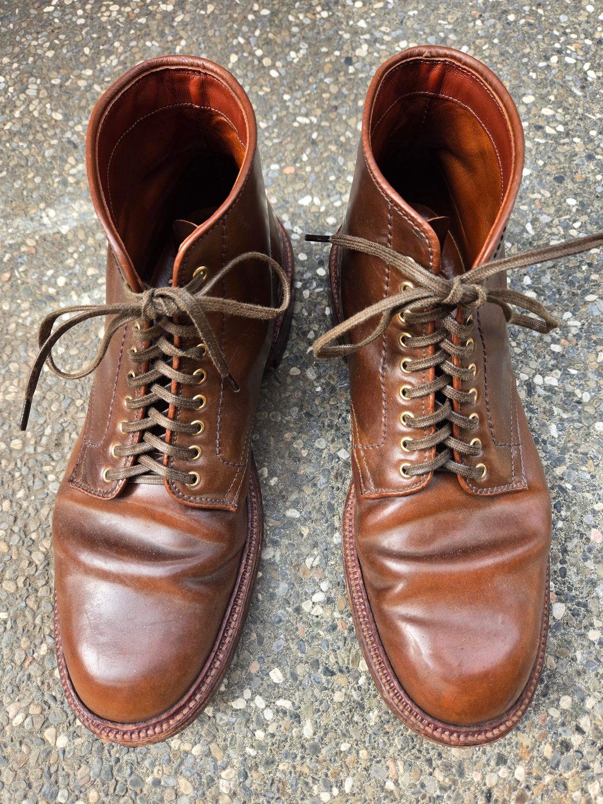 Photo by chokkero on April 2, 2026 of the Alden Plain Toe Boot in Horween Ravello Shell Cordovan.