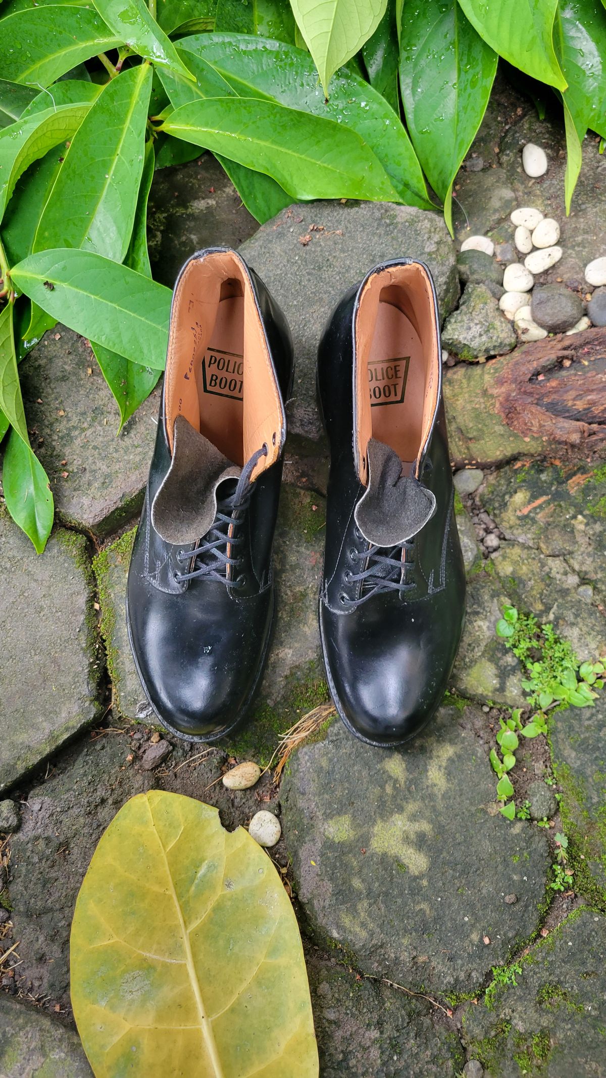 Photo by chokkero on October 2, 2022 of the Unknown Maker Unknown Model in Unknown Leather.