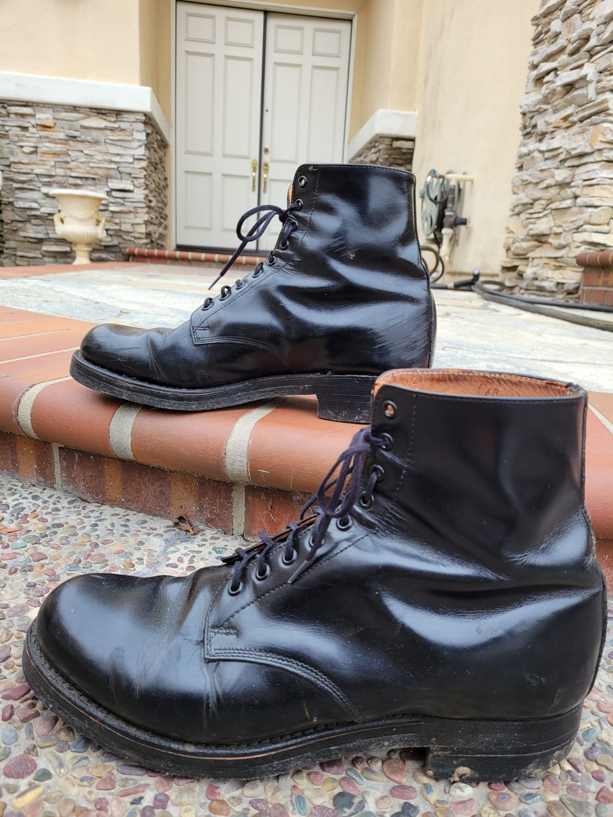 Photo by chokkero on January 2, 2023 of the Unknown Maker Unknown Model in Unknown Leather.