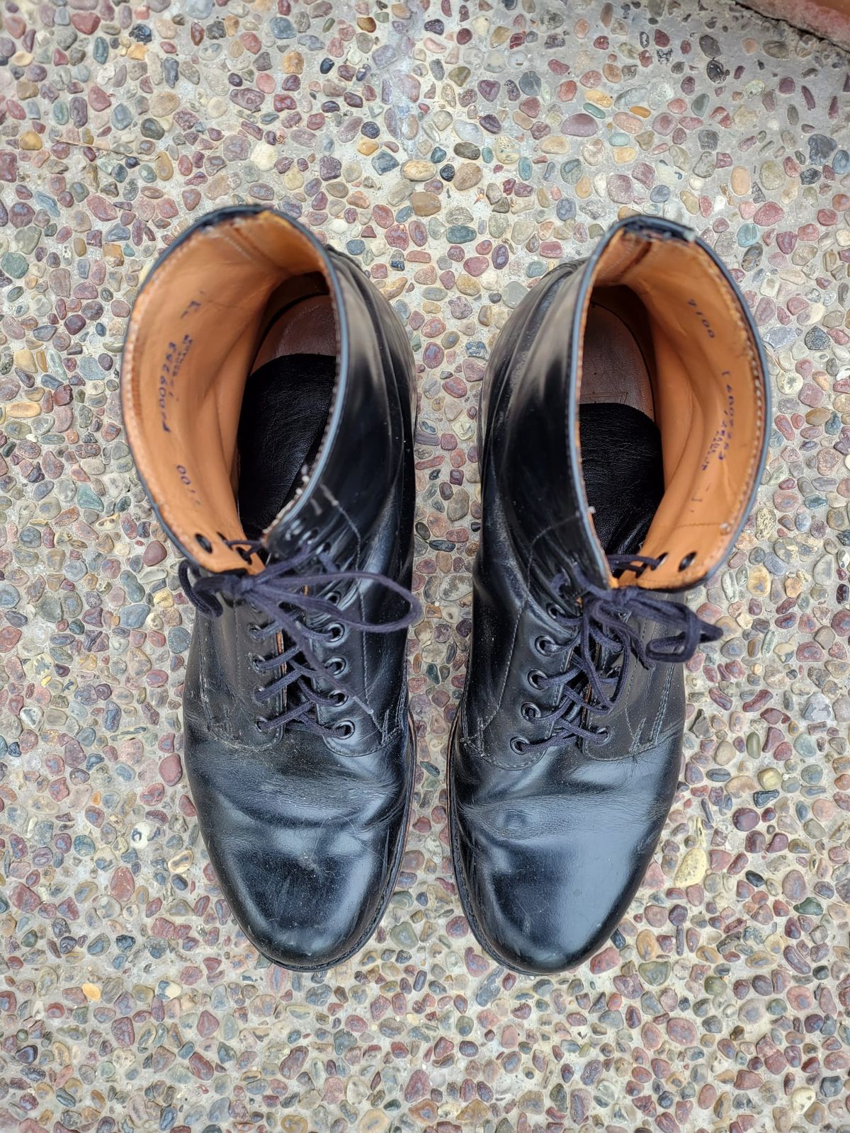 Photo by chokkero on January 2, 2023 of the Unknown Maker Unknown Model in Unknown Leather.