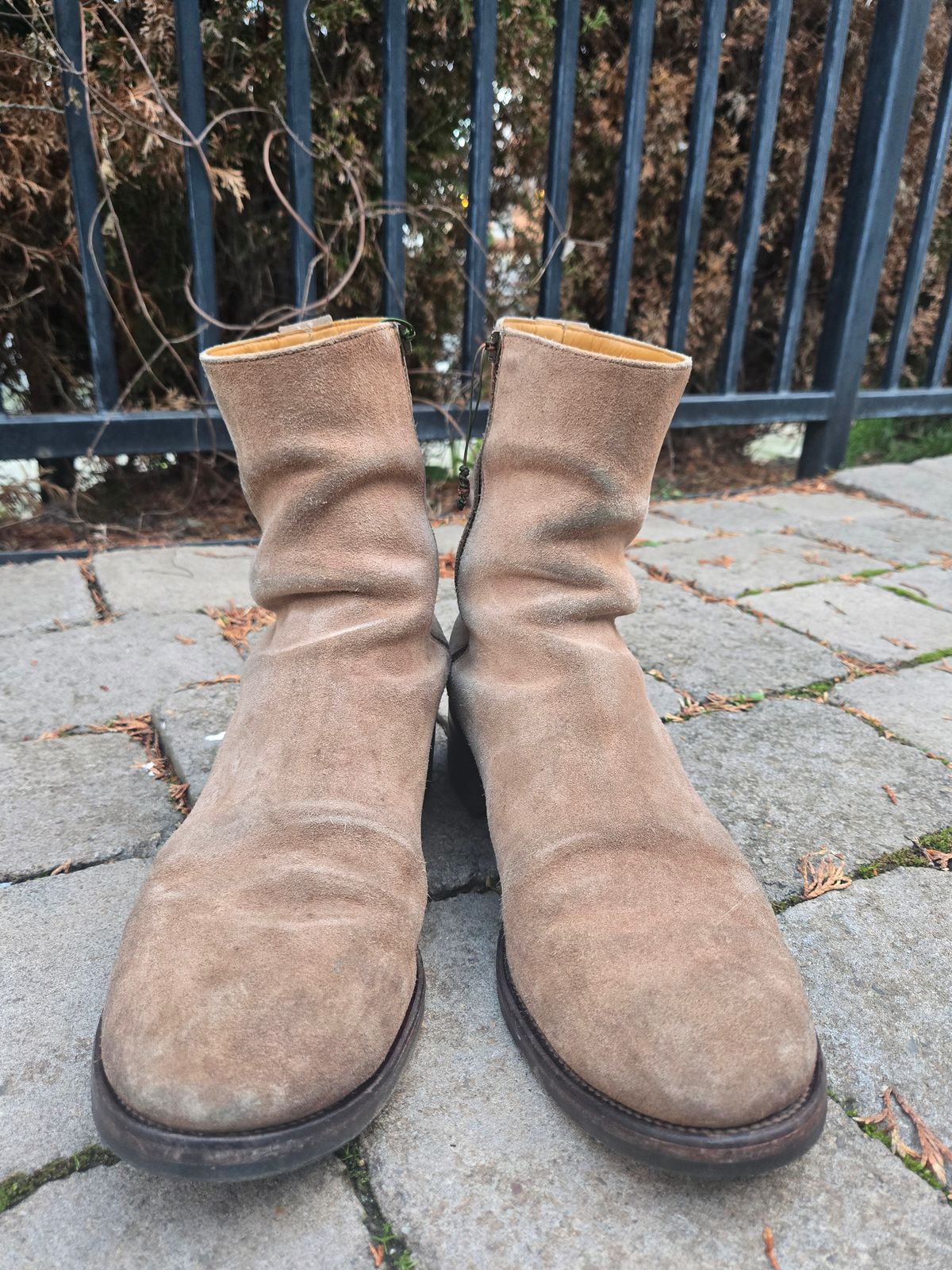 Photo by chokkero on January 5, 2026 of the Viberg Herald in Eco Veg Fallow Suede Roughout.