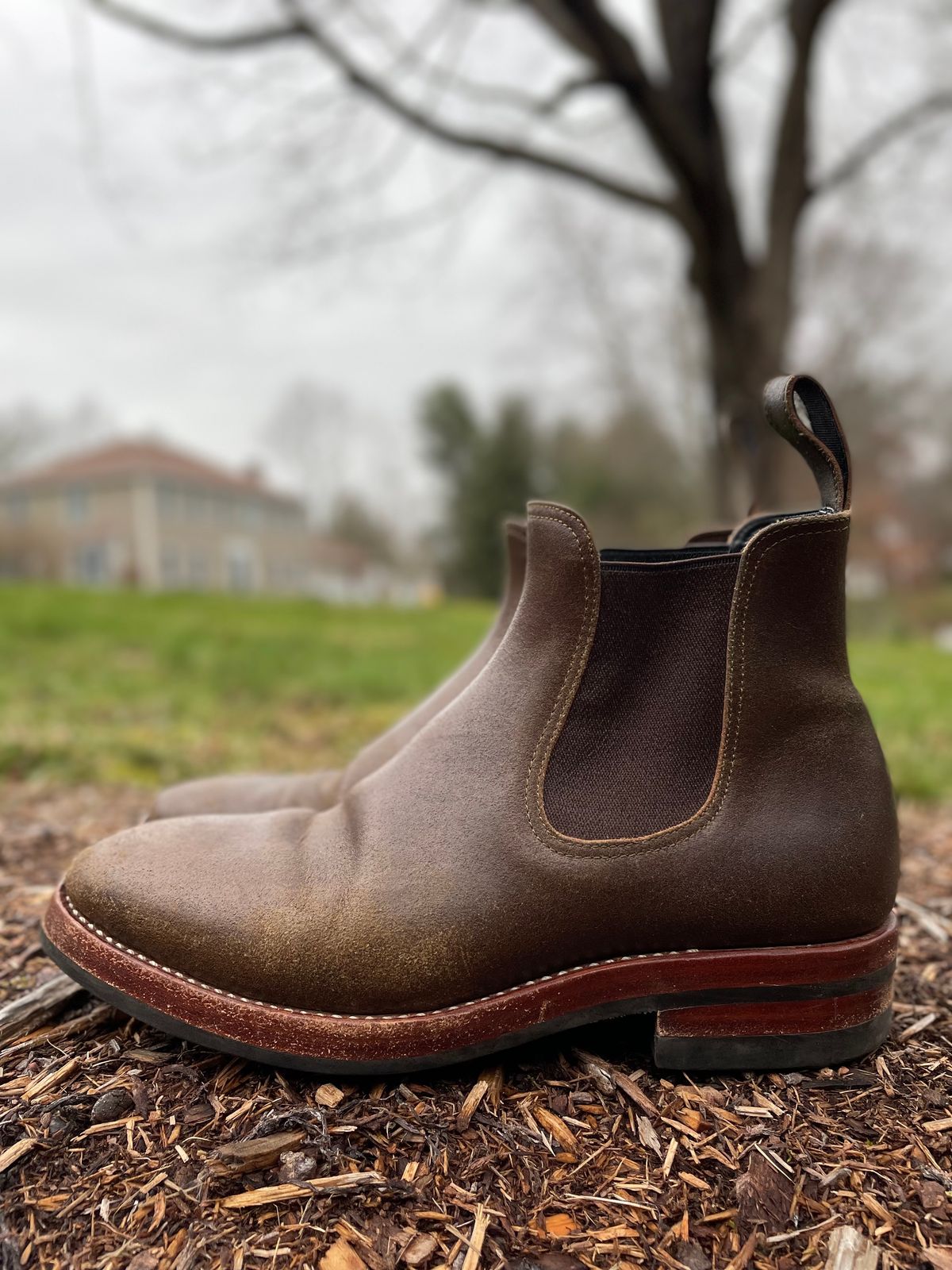 Photo by NewEnglandIndigo on December 3, 2022 of the Benzein The Seventh Chelsea Boot in Horween Olive Waxed Flesh.