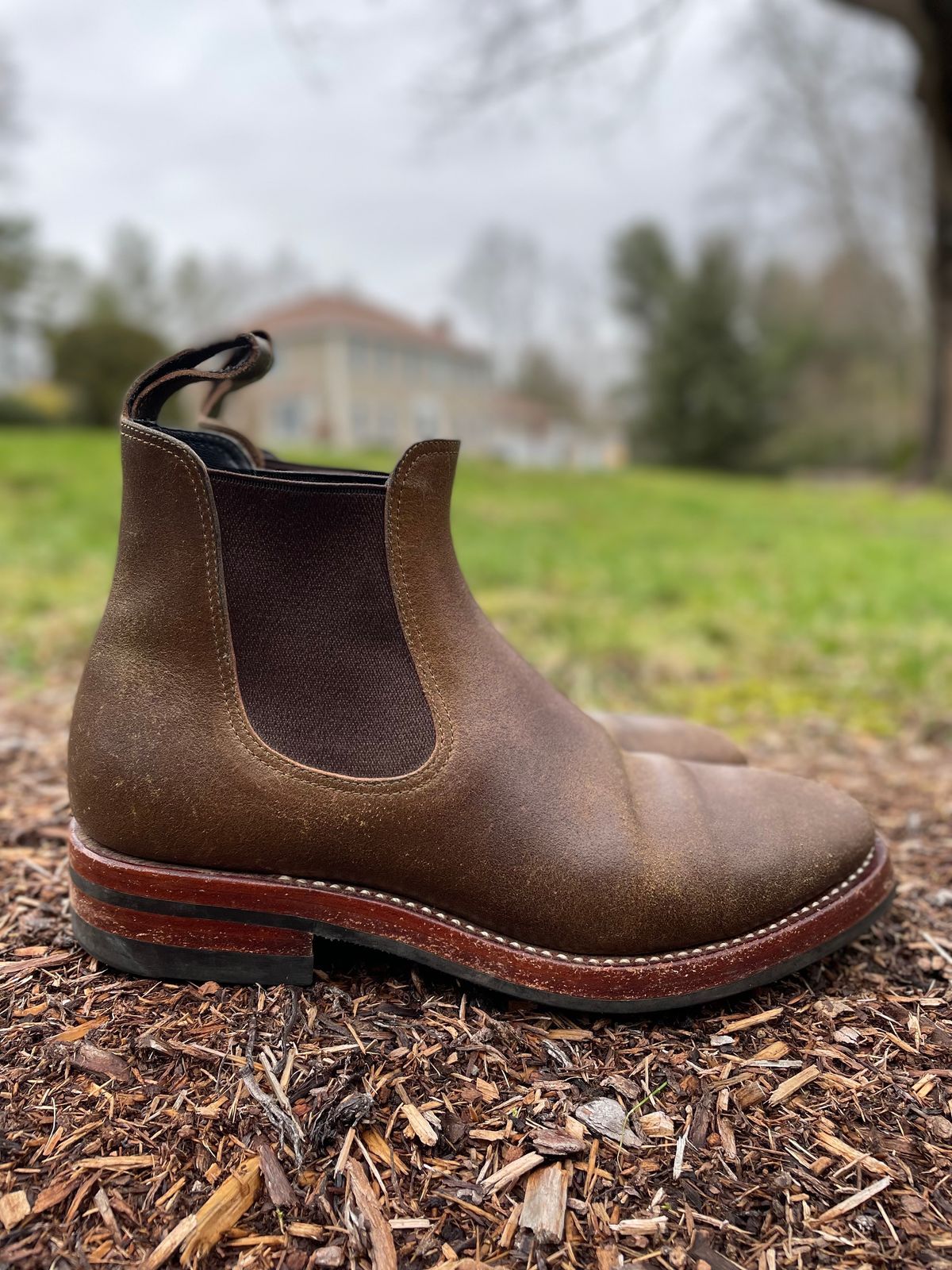 Photo by NewEnglandIndigo on December 3, 2022 of the Benzein The Seventh Chelsea Boot in Horween Olive Waxed Flesh.
