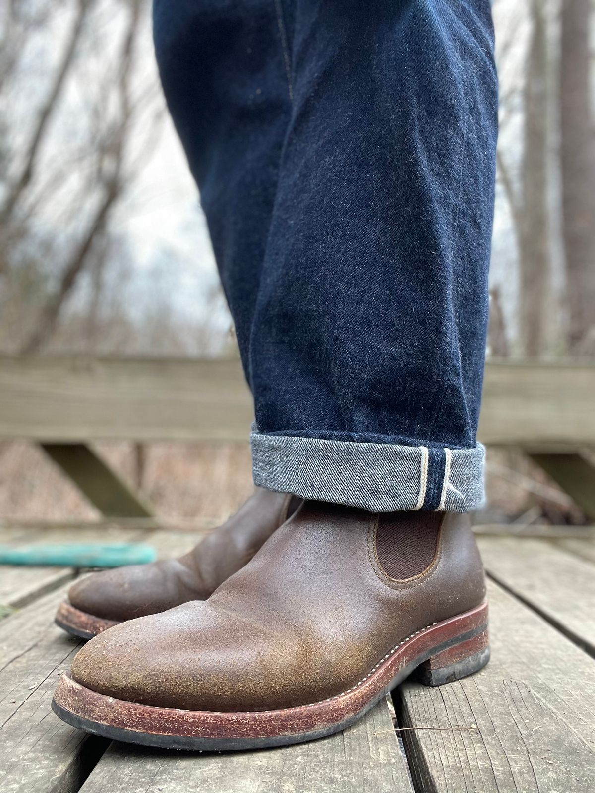 Photo by NewEnglandIndigo on February 9, 2023 of the Benzein The Seventh Chelsea Boot in Horween Olive Waxed Flesh.