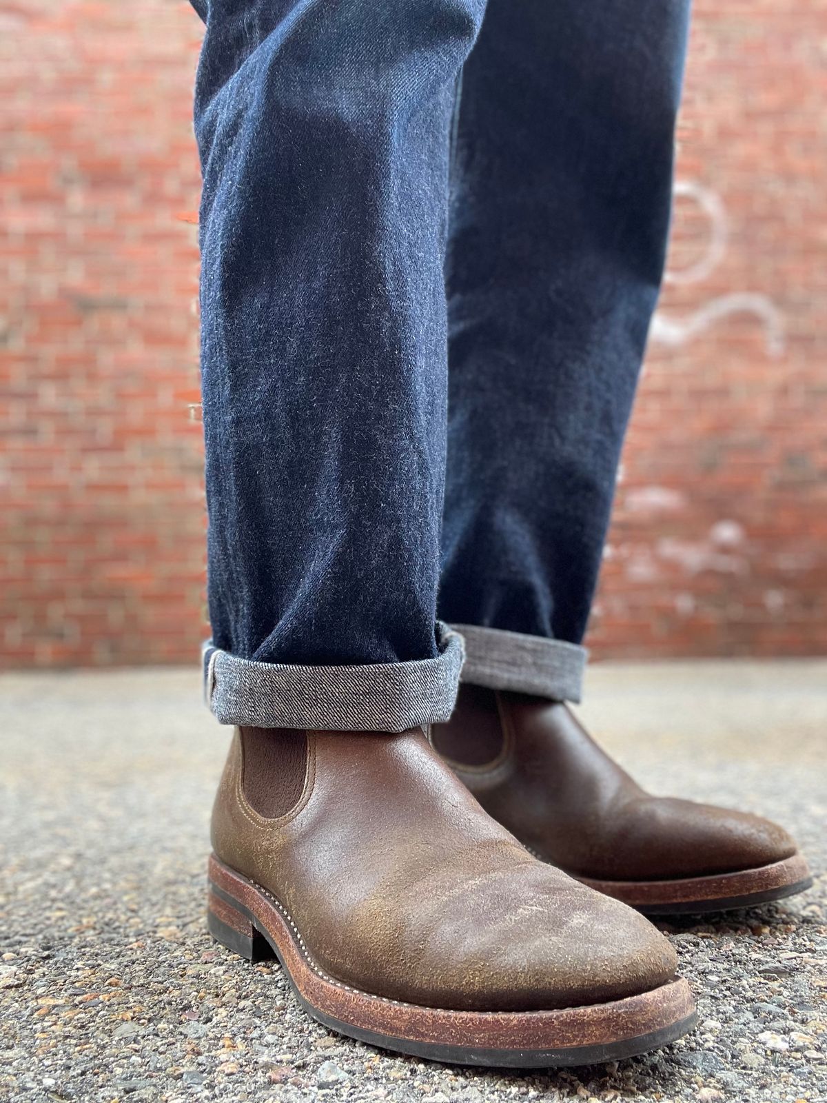 Photo by NewEnglandIndigo on March 24, 2023 of the Benzein The Seventh Chelsea Boot in Horween Olive Waxed Flesh.
