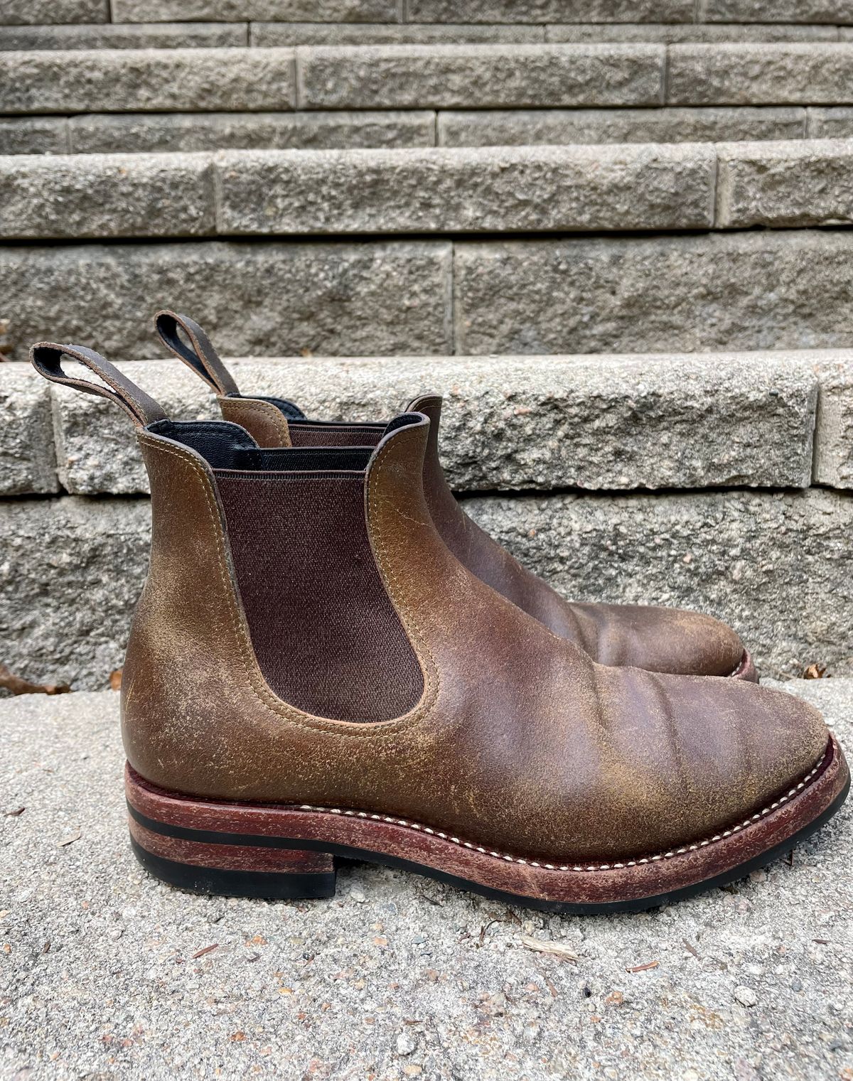 Photo by NewEnglandIndigo on April 4, 2023 of the Benzein The Seventh Chelsea Boot in Horween Olive Waxed Flesh.