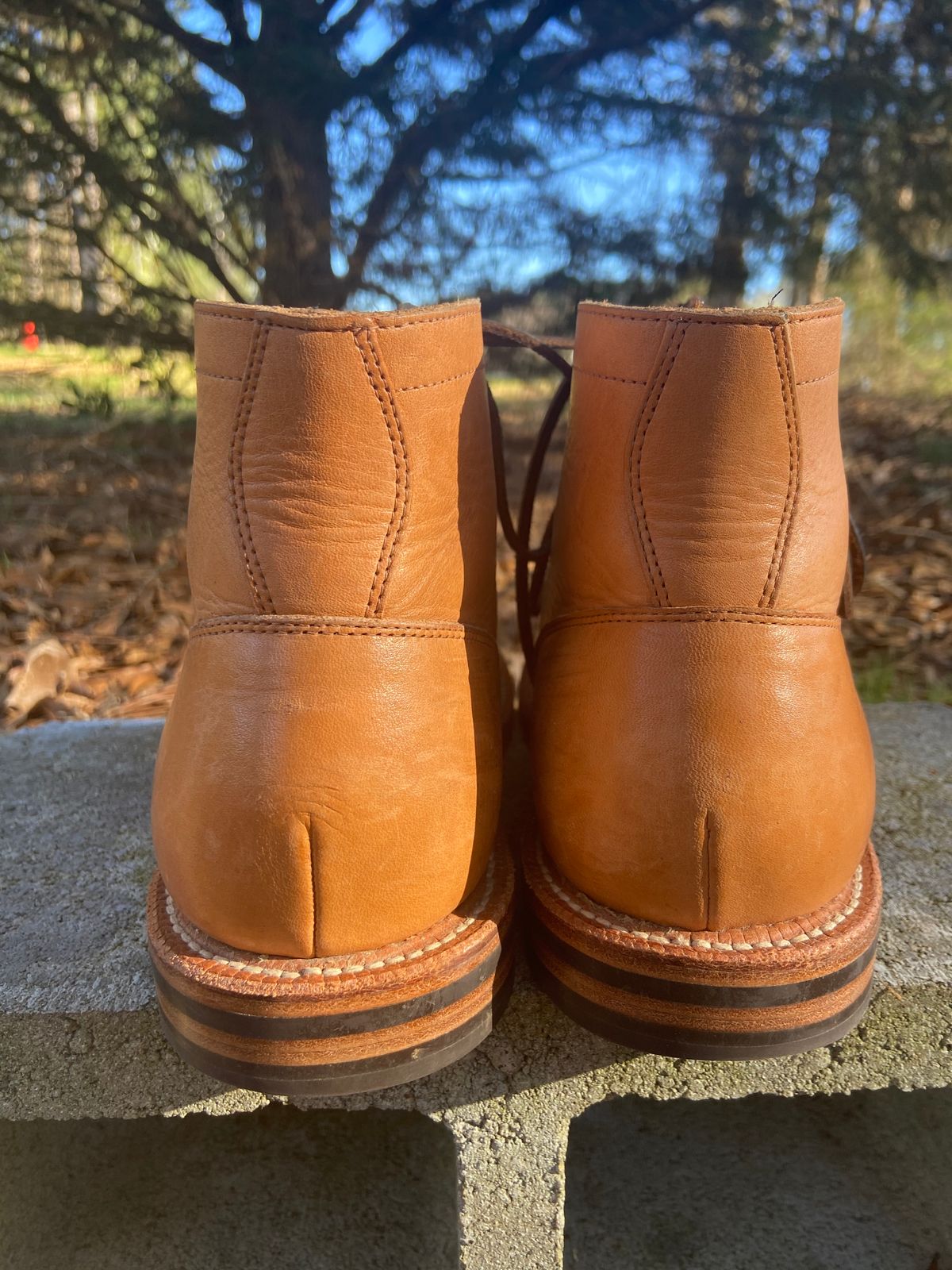 Photo by Fey on March 5, 2023 of the Grant Stone Diesel Boot in Horween English Tan Essex.