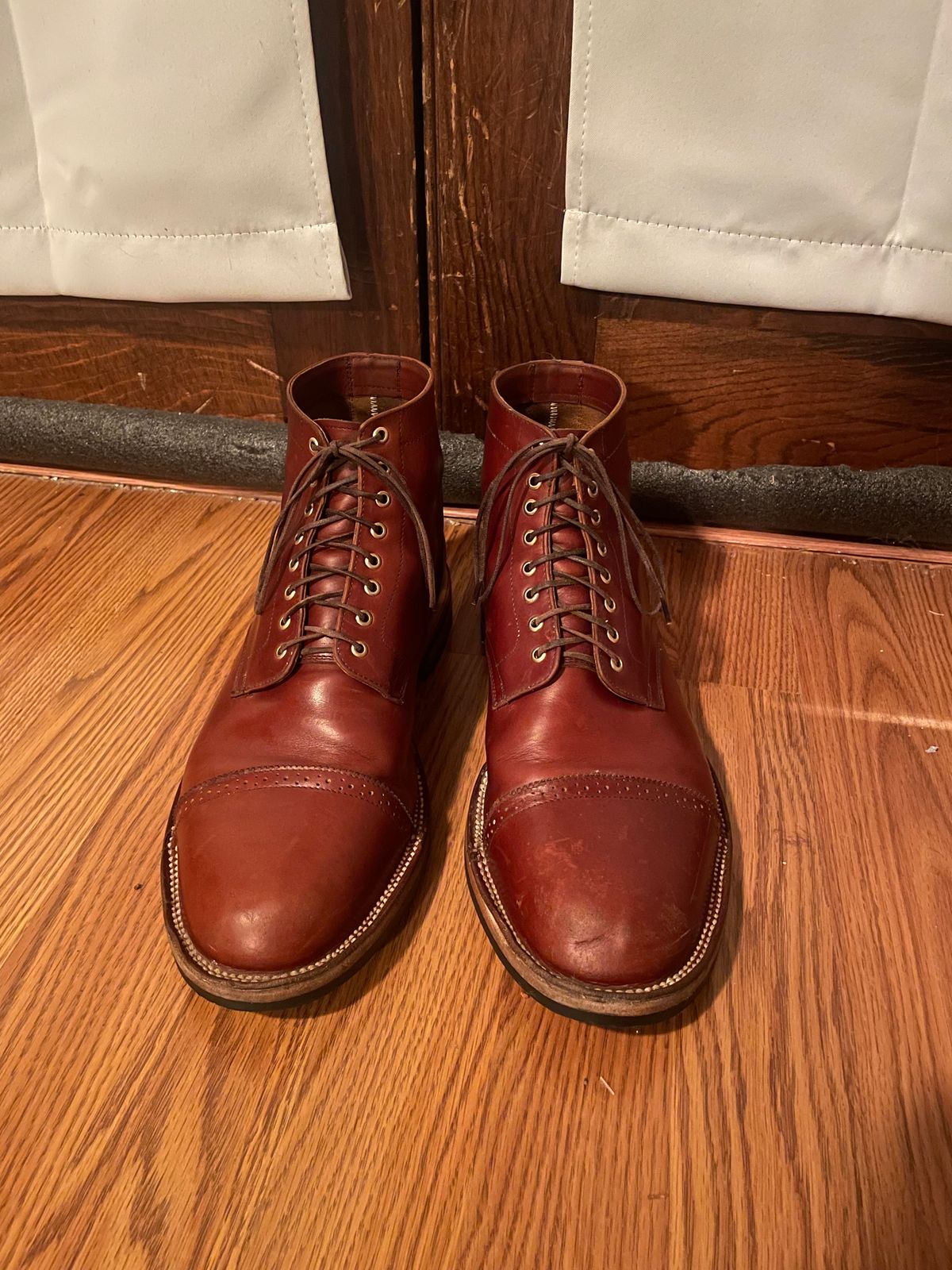 Photo by cjchris66 on November 9, 2023 of the Christian Daniel Larry Lace Up Boot in Wickett & Craig Buck Brown Traditional Harness.