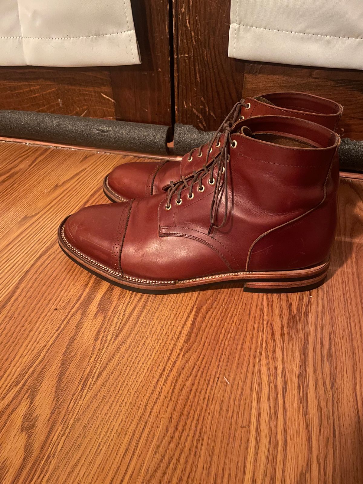 Photo by cjchris66 on November 9, 2023 of the Christian Daniel Larry Lace Up Boot in Wickett & Craig Buck Brown Traditional Harness.