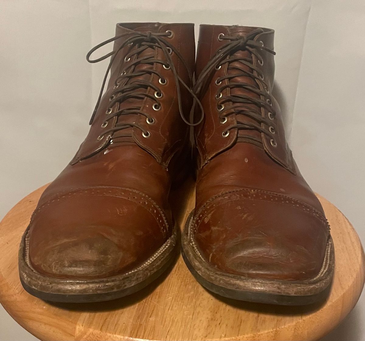 Photo by cjchris66 on January 6, 2024 of the Christian Daniel Larry Lace Up Boot in Wickett & Craig Buck Brown Traditional Harness.