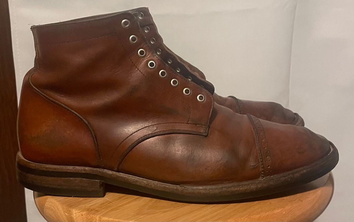 Photo by cjchris66 on February 6, 2024 of the Christian Daniel Larry Lace Up Boot in Wickett & Craig Buck Brown Traditional Harness.