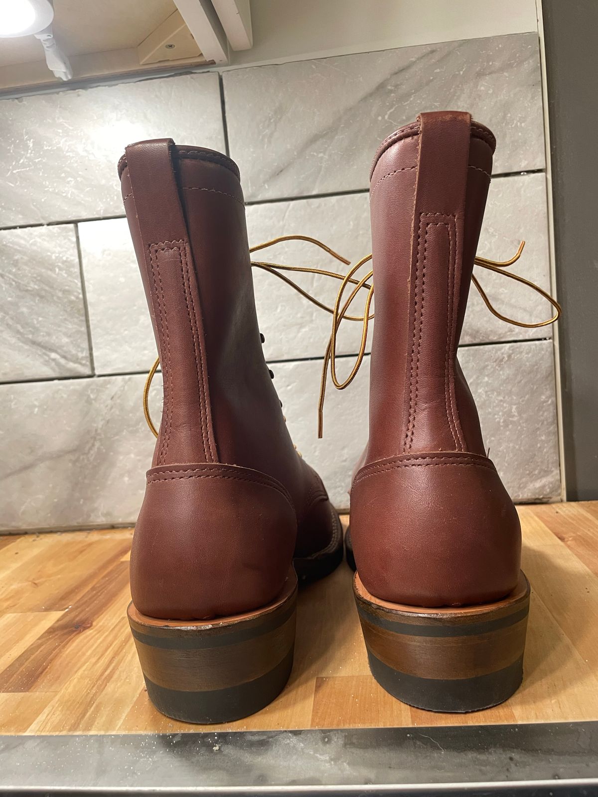 Photo by cjchris66 on October 1, 2022 of the Wesco Packer in Seidel Brown Oil Tan.