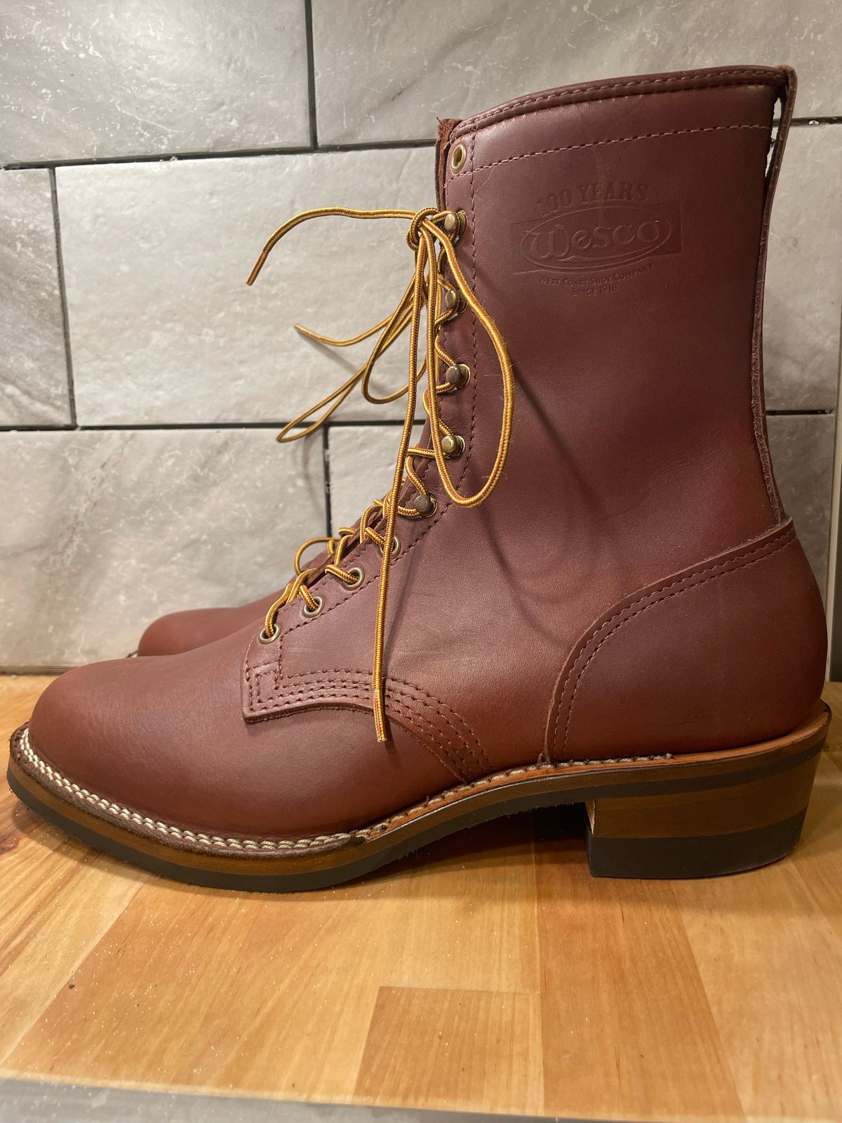 Photo by cjchris66 on October 1, 2022 of the Wesco Packer in Seidel Brown Oil Tan.