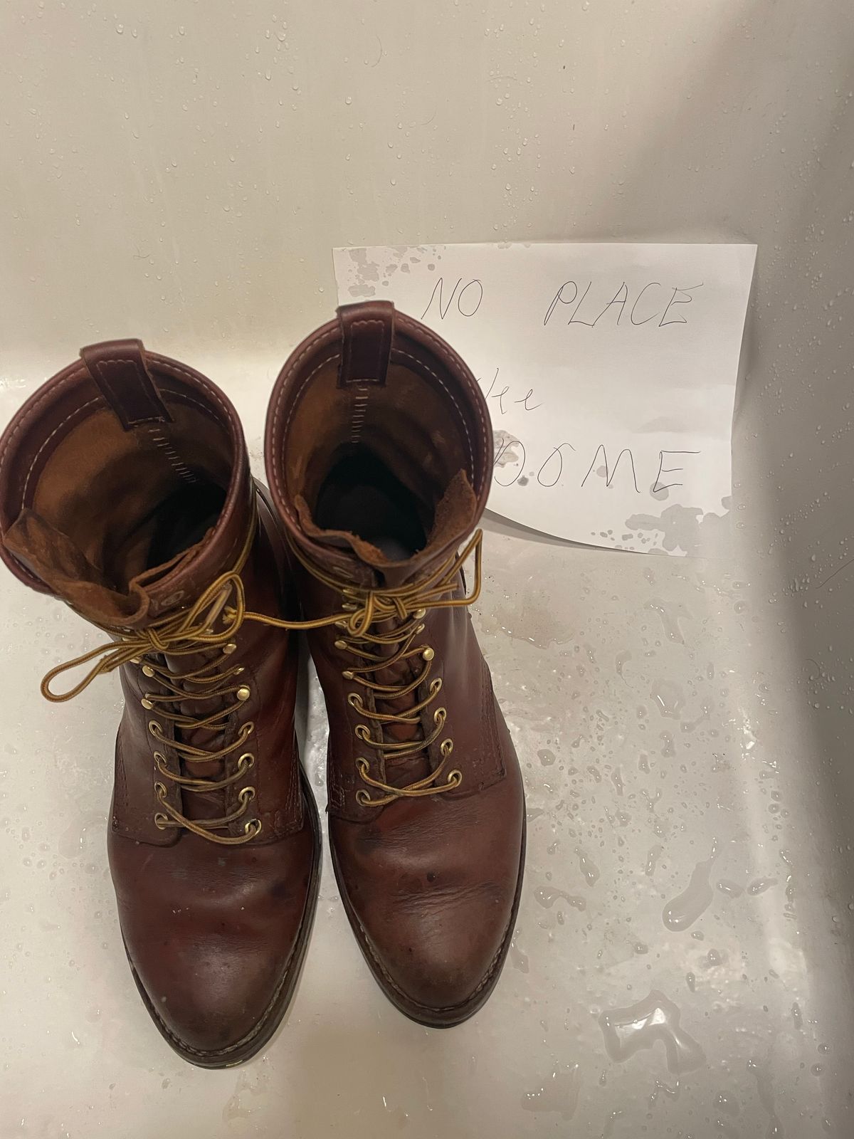 Photo by cjchris66 on November 6, 2022 of the Wesco Packer in Seidel Brown Oil Tan.