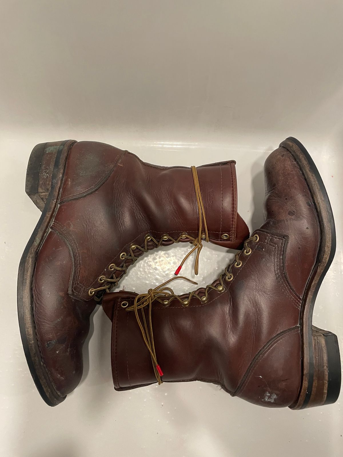 Photo by cjchris66 on December 6, 2022 of the Wesco Packer in Seidel Brown Oil Tan.