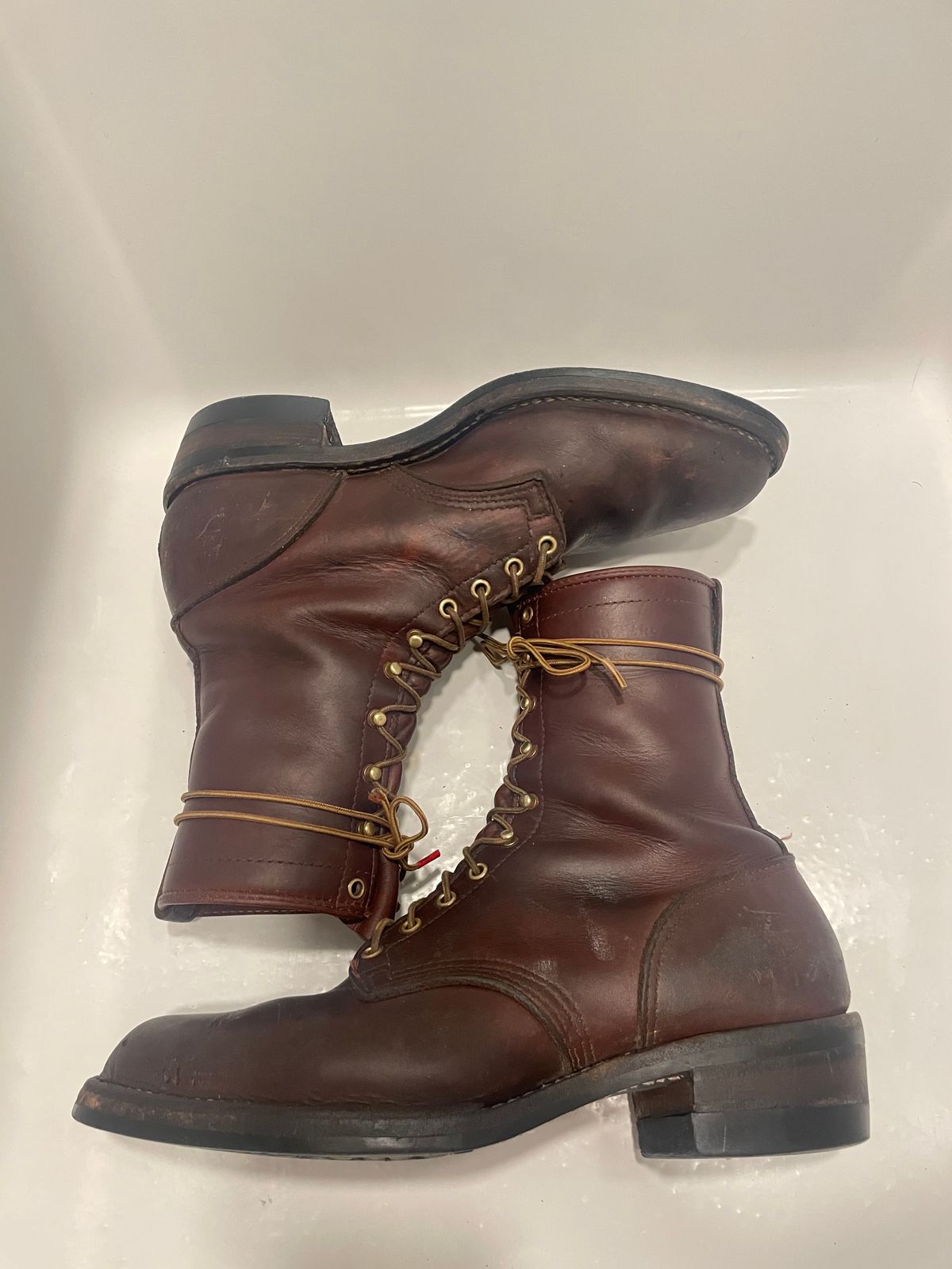 Photo by cjchris66 on March 6, 2023 of the Wesco Packer in Seidel Brown Oil Tan.