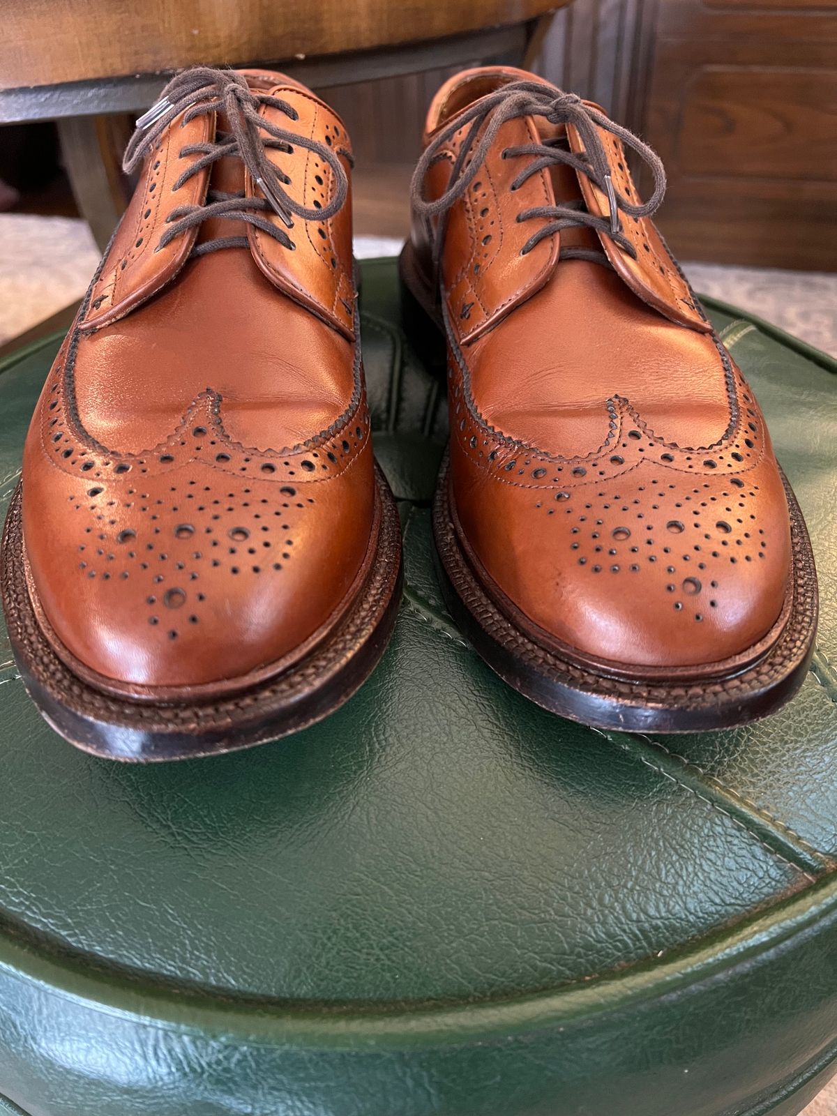 Photo by byrdhound on December 3, 2023 of the Grant Stone Longwing in D'Annonay British Tan Calf.