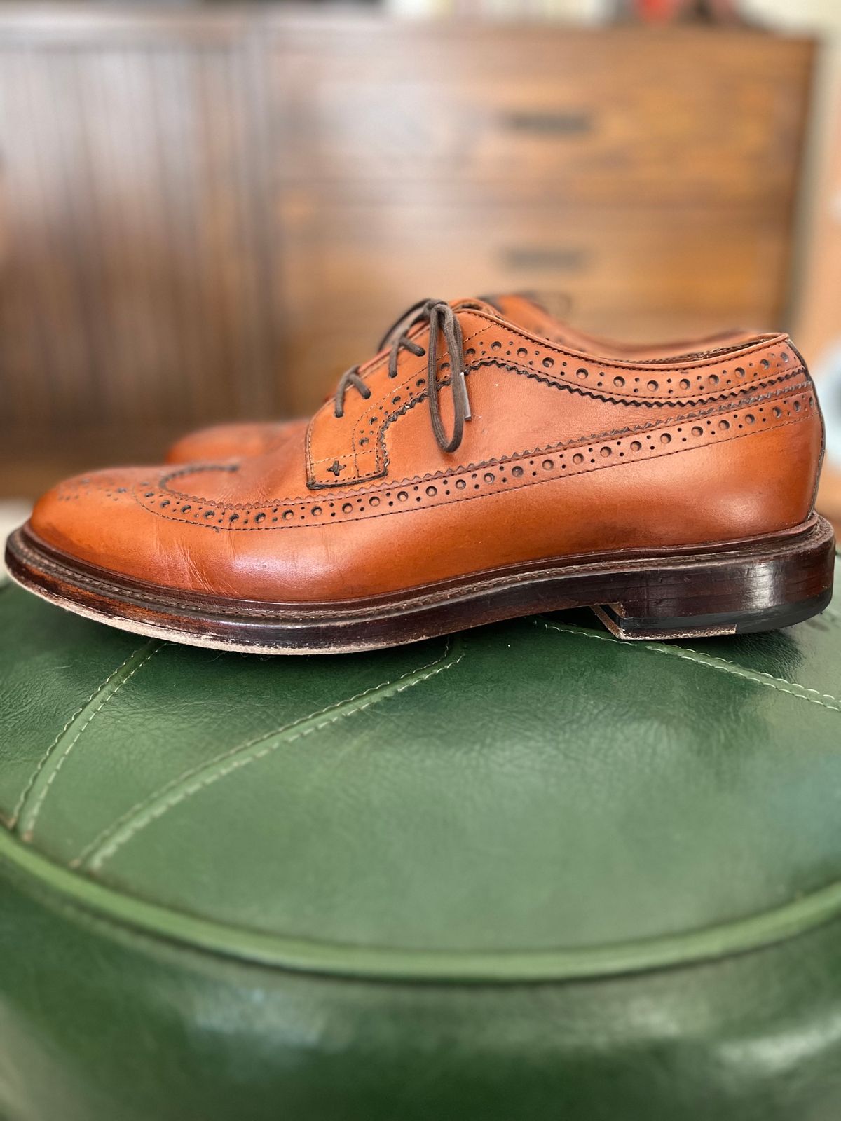 Photo by byrdhound on January 1, 2024 of the Grant Stone Longwing in D'Annonay British Tan Calf.