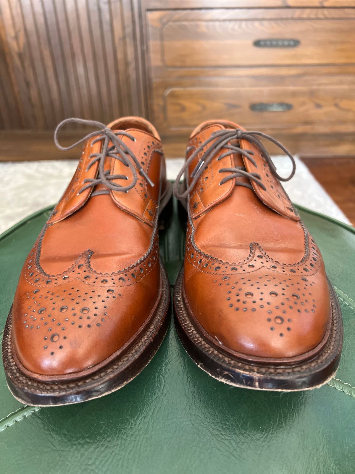 Photo by byrdhound on January 1, 2024 of the Grant Stone Longwing in D'Annonay British Tan Calf.