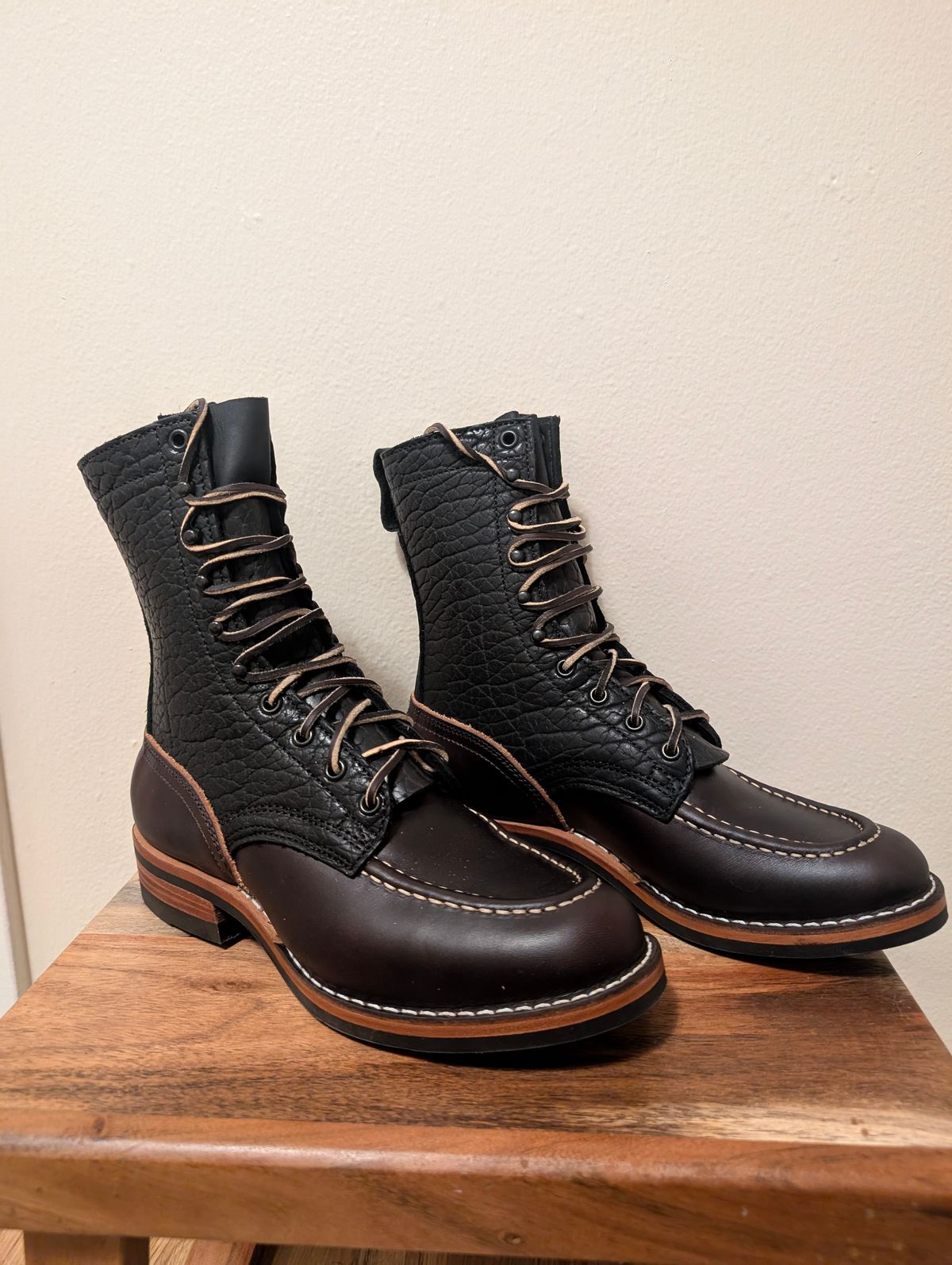 Photo by Particlepartition on September 15, 2025 of the Nicks MTO in Law Tanning Black Smooth Shruken Bison & Wicket & Craig Double Stuffed Walnut.