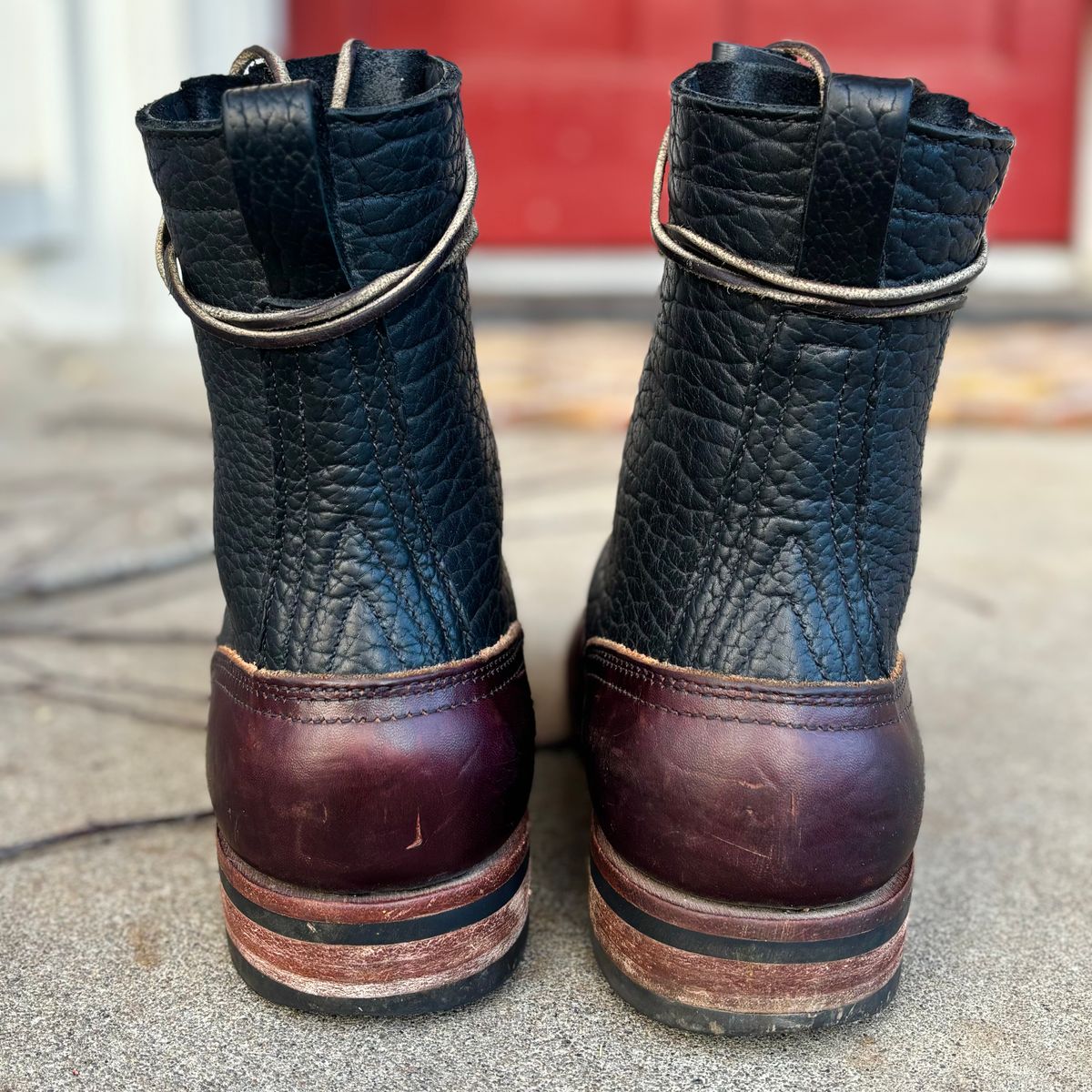 Photo by Particlepartition on November 30, 2025 of the Nicks MTO in Law Tanning Black Smooth Shruken Bison & Wicket & Craig Double Stuffed Walnut.