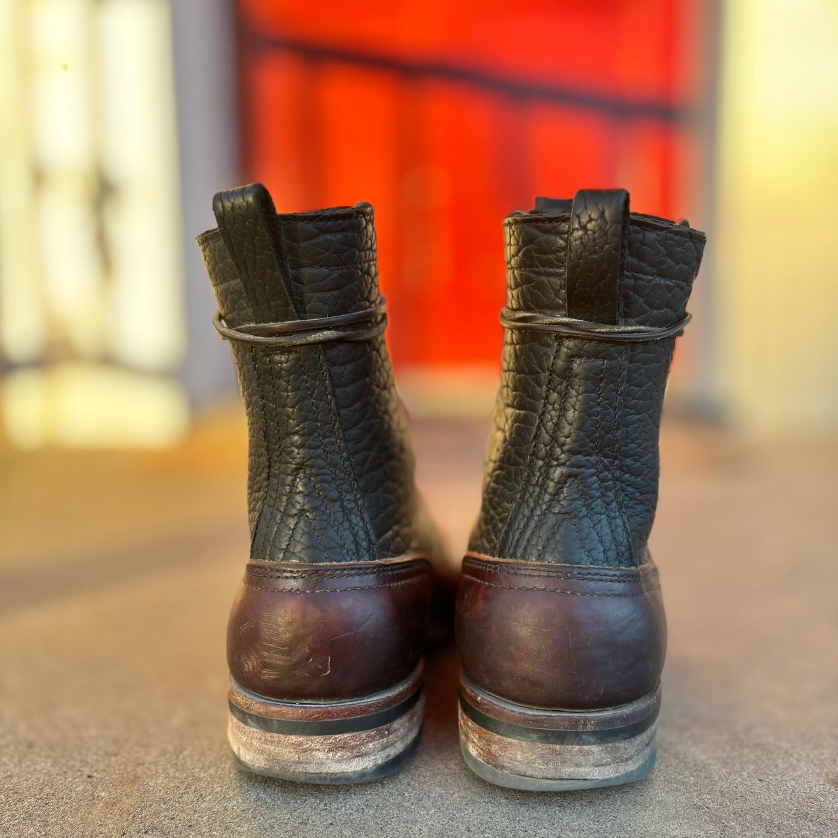 Photo by Particlepartition on December 31, 2025 of the Nicks MTO in Law Tanning Black Smooth Shruken Bison & Wicket & Craig Double Stuffed Walnut.