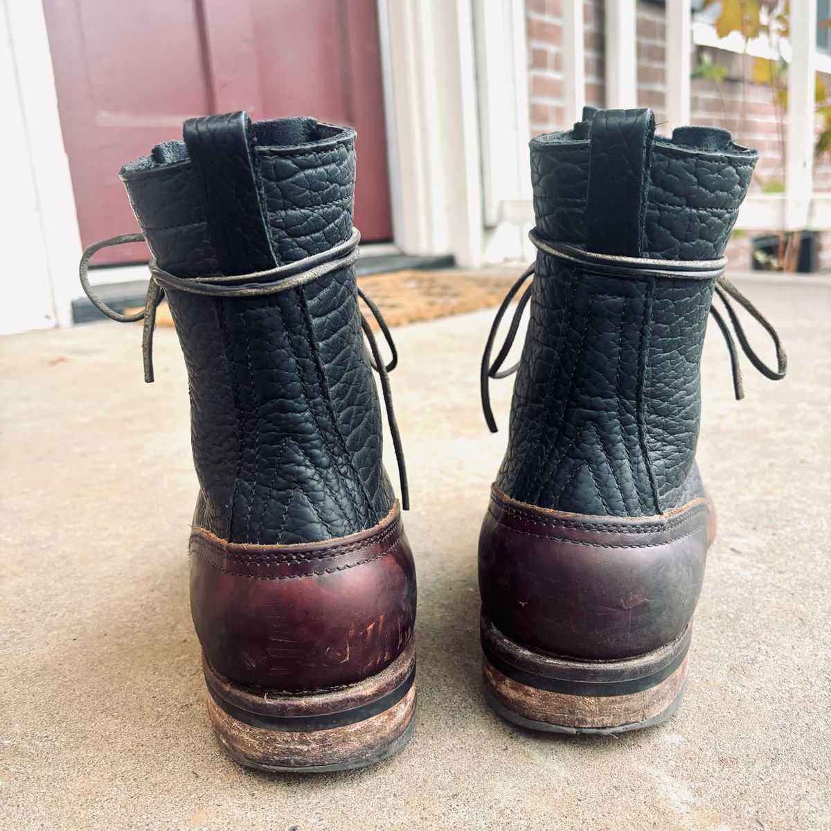 Photo by Particlepartition on March 4, 2026 of the Nicks MTO in Law Tanning Black Smooth Shruken Bison & Wicket & Craig Double Stuffed Walnut.